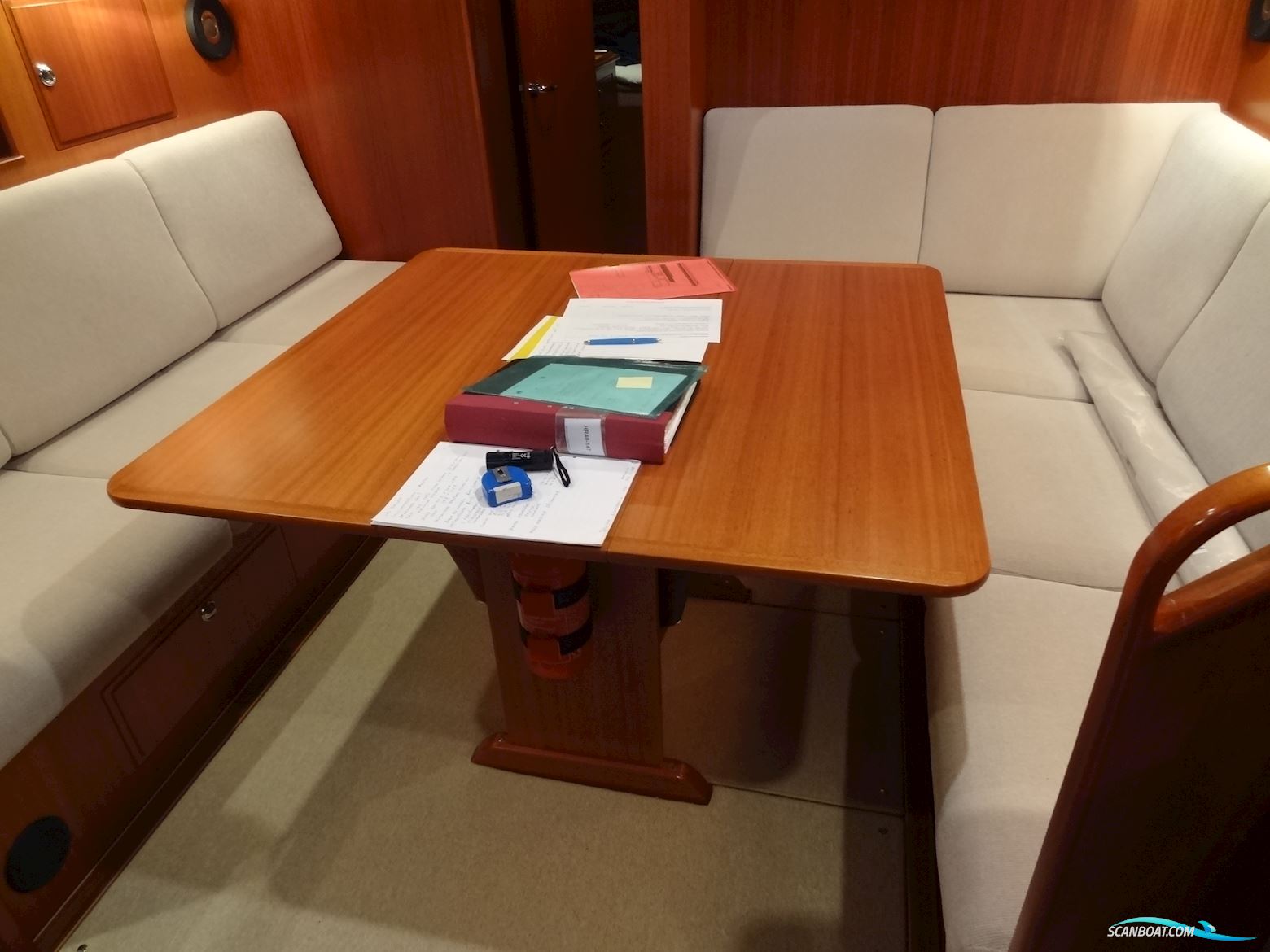Hallberg-Rassy 40
