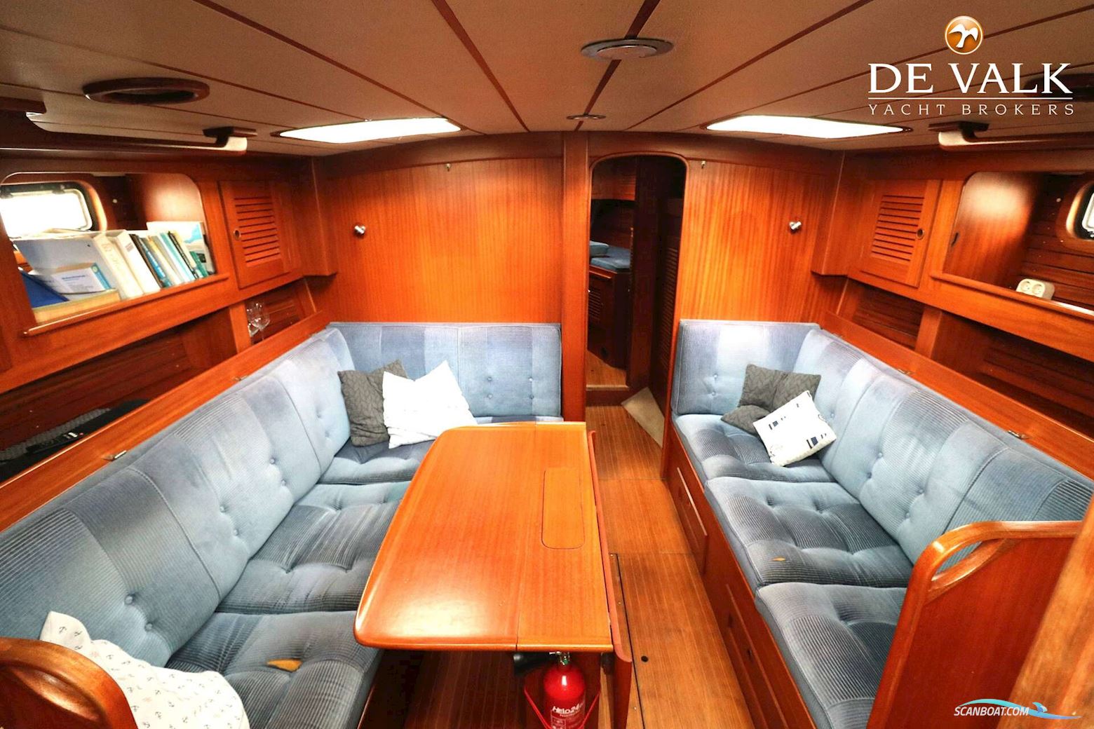 Hallberg Rassy 42 E