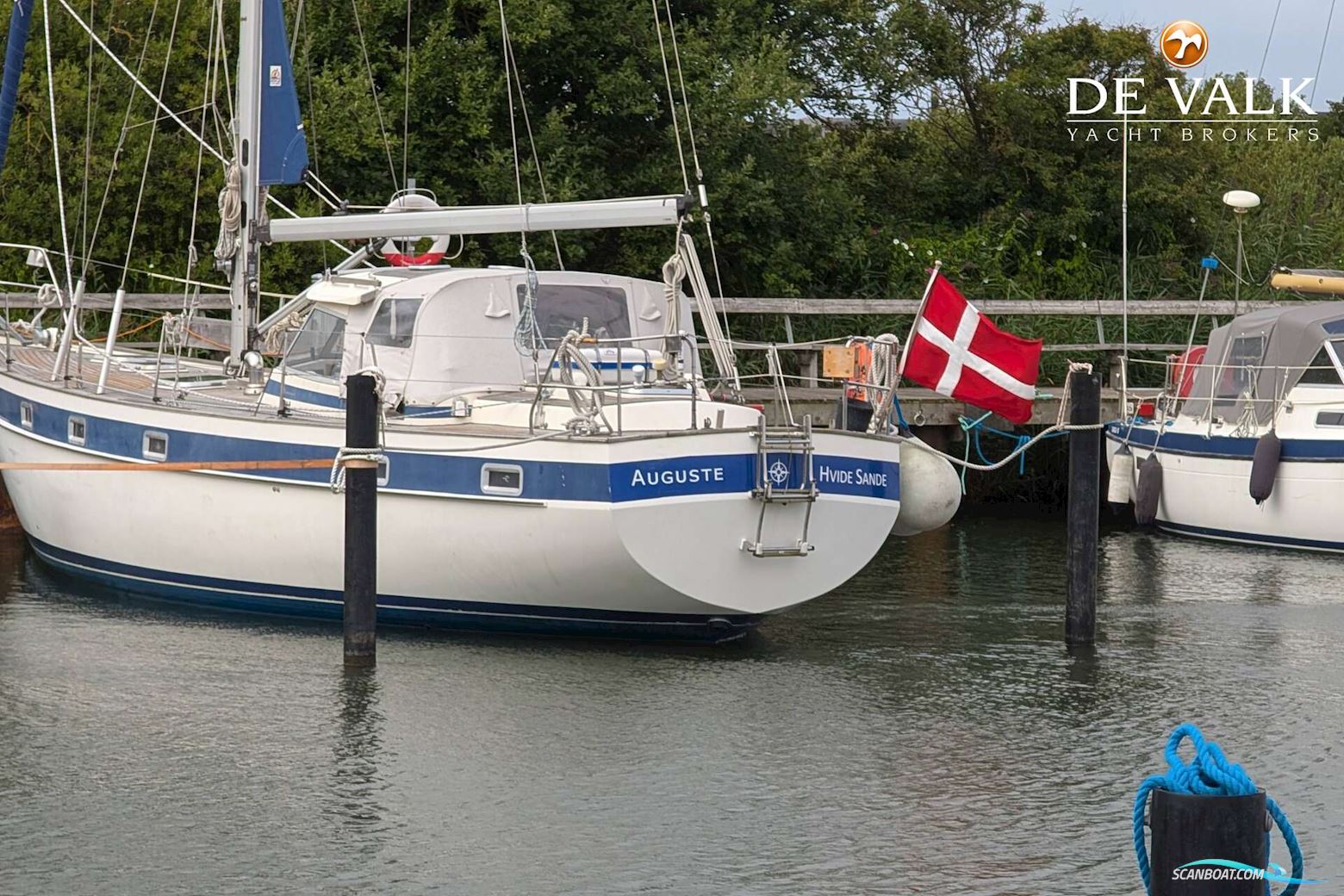 Hallberg Rassy 42 E