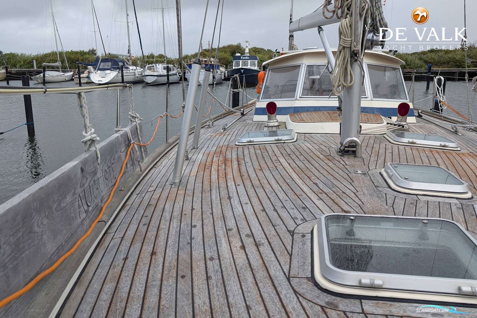Hallberg Rassy 42 E