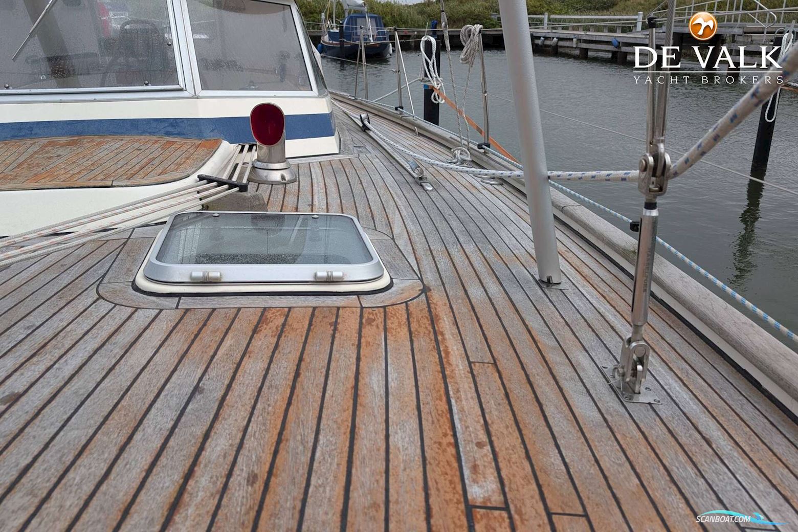 Hallberg Rassy 42 E