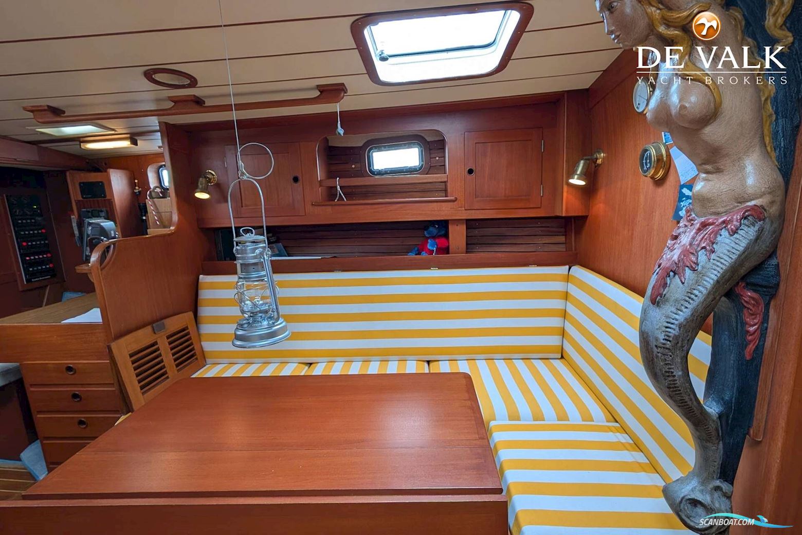 Hallberg Rassy 42 E