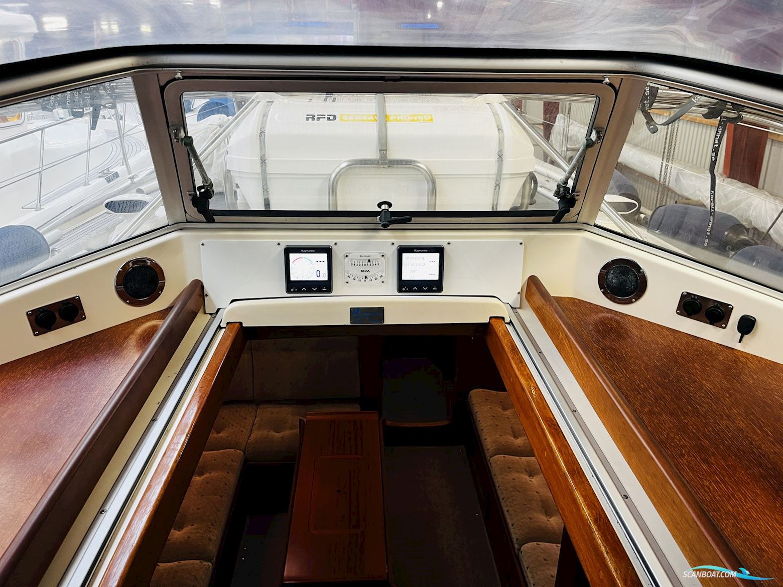 Hallberg-Rassy 42 F MkII