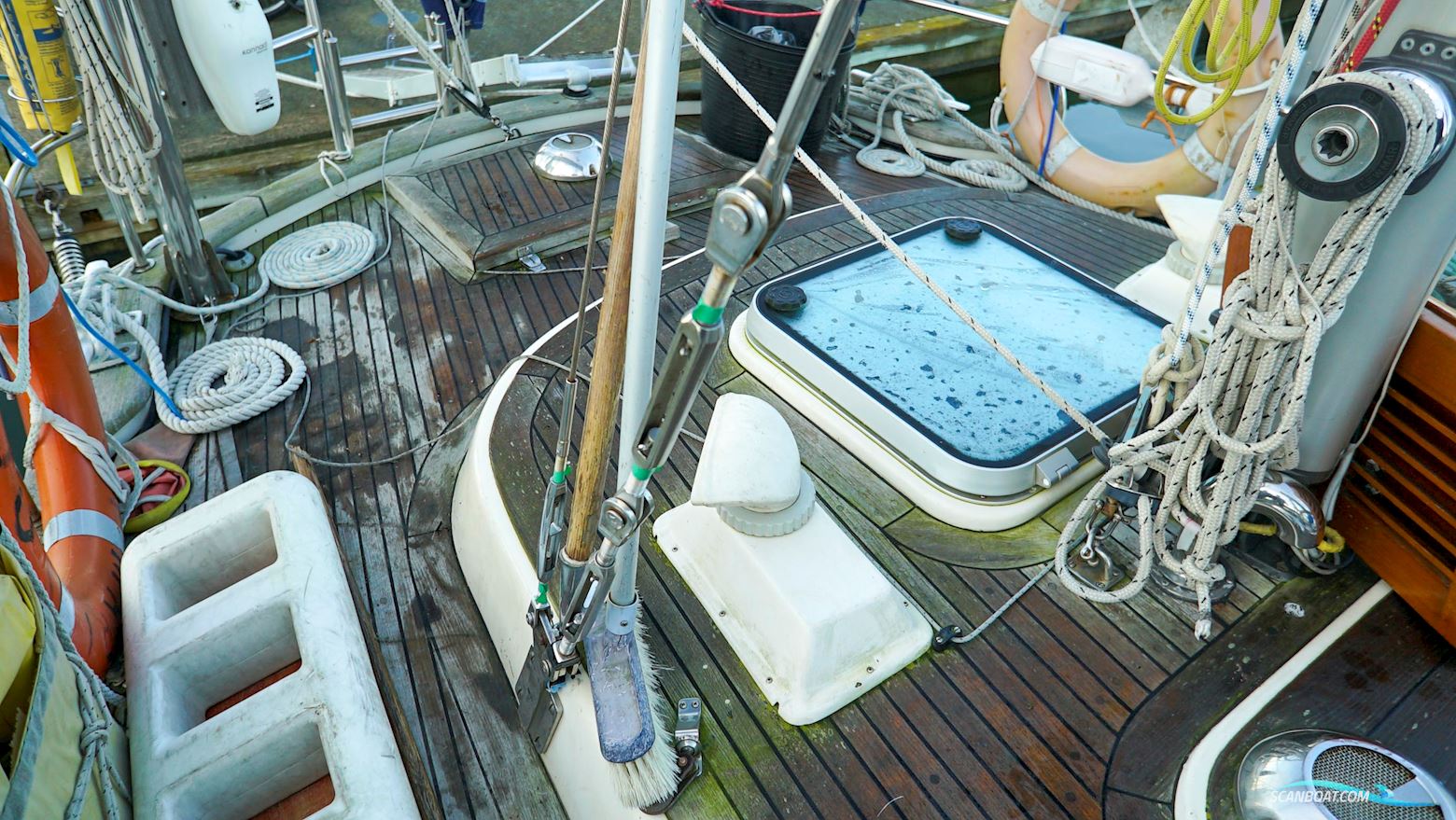 Hallberg-Rassy 42 Ketch