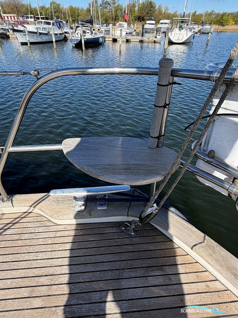 Hallberg-Rassy 42