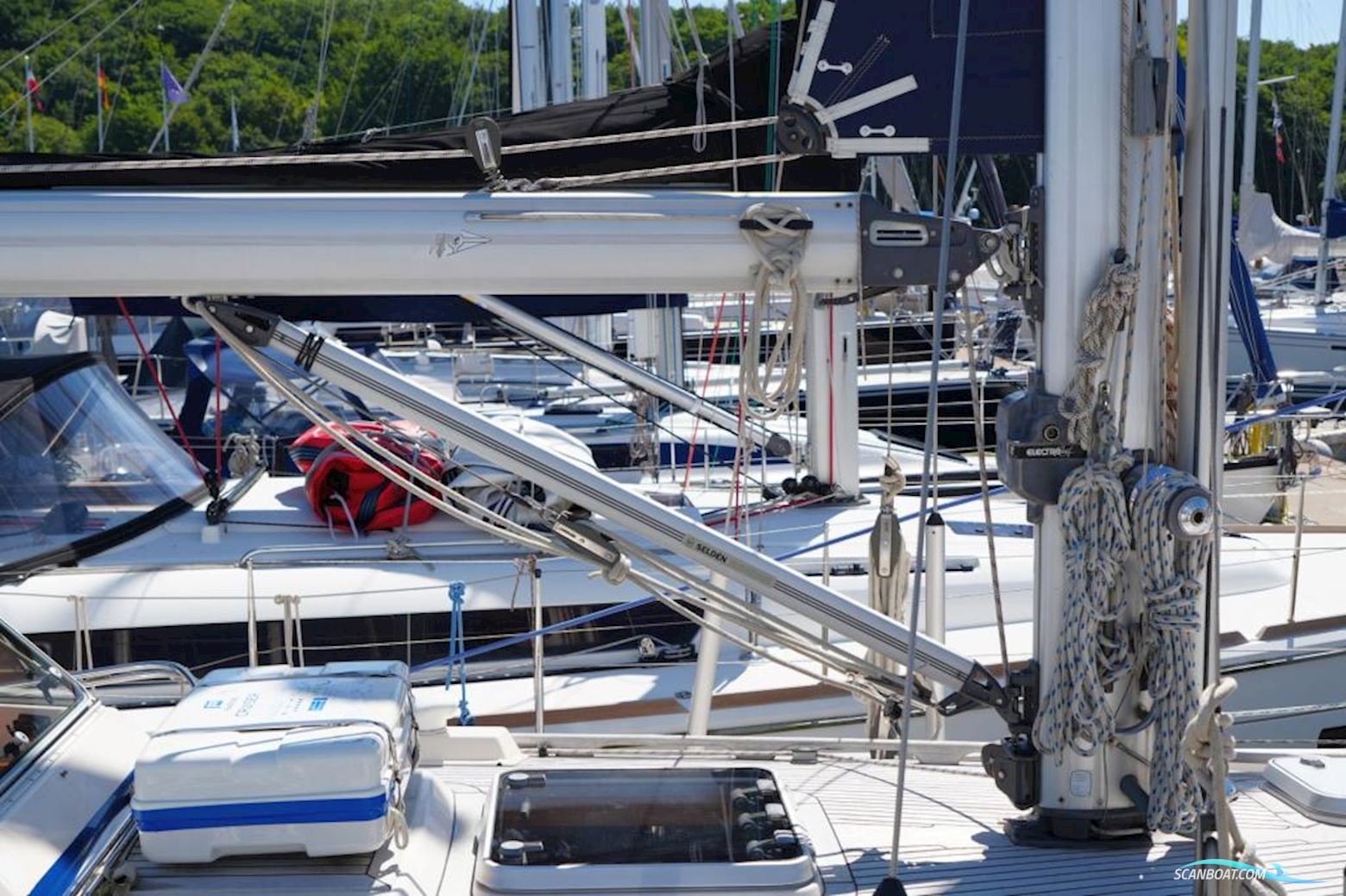 Hallberg-rassy 42F MK II