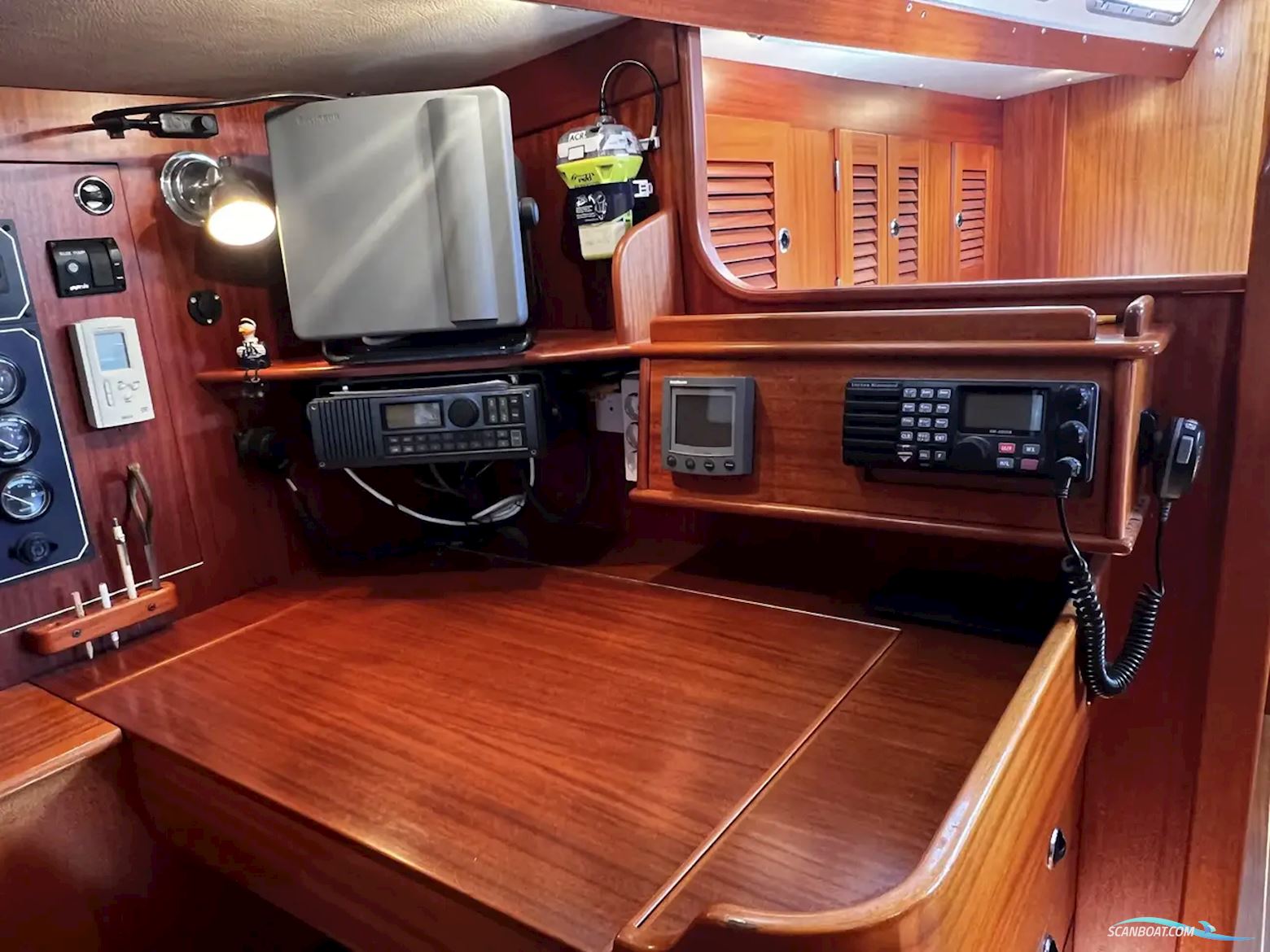 Hallberg-rassy 42F MK II