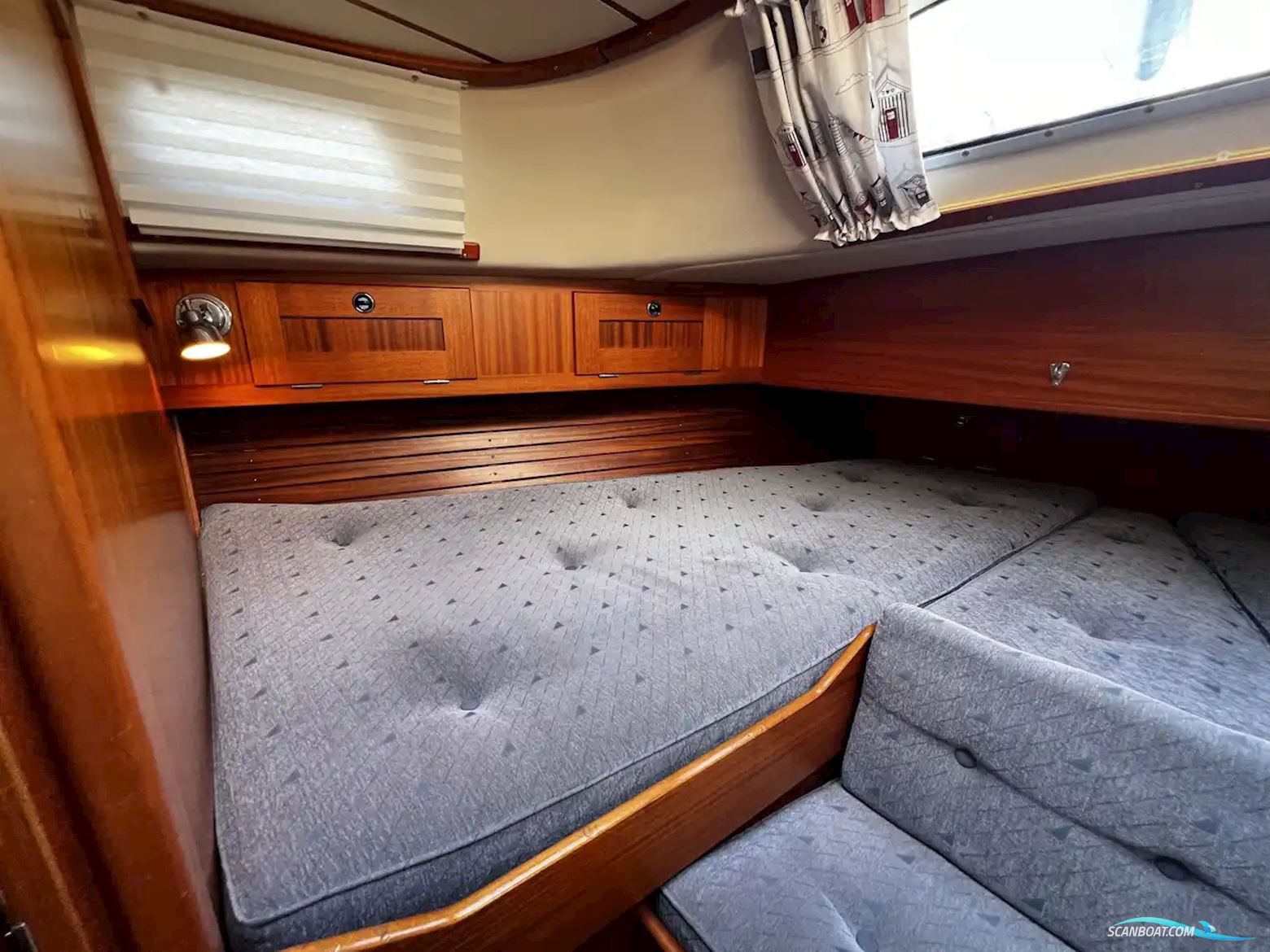 Hallberg-rassy 42F MK II