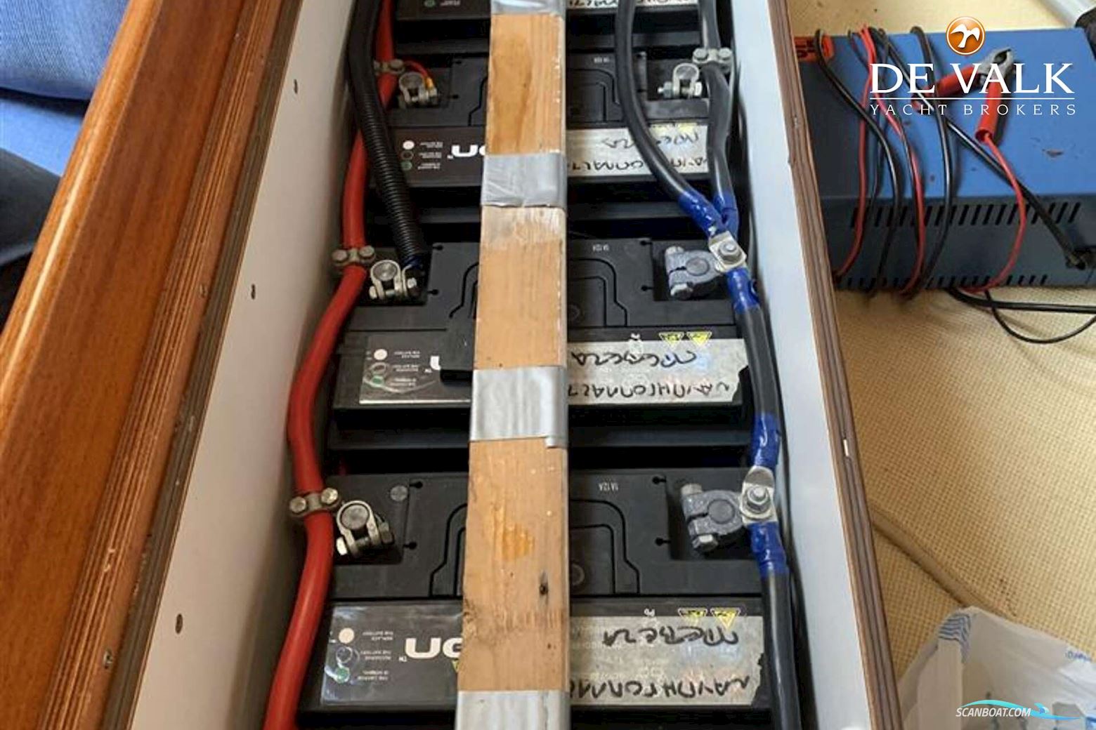 Hallberg Rassy 43 MK I