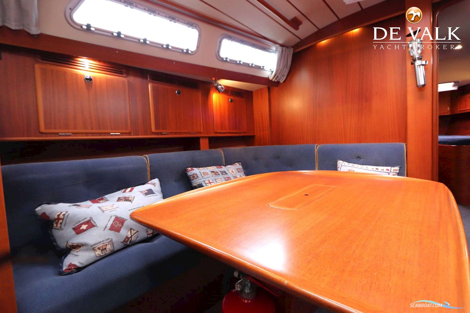 Hallberg Rassy 43 MK I