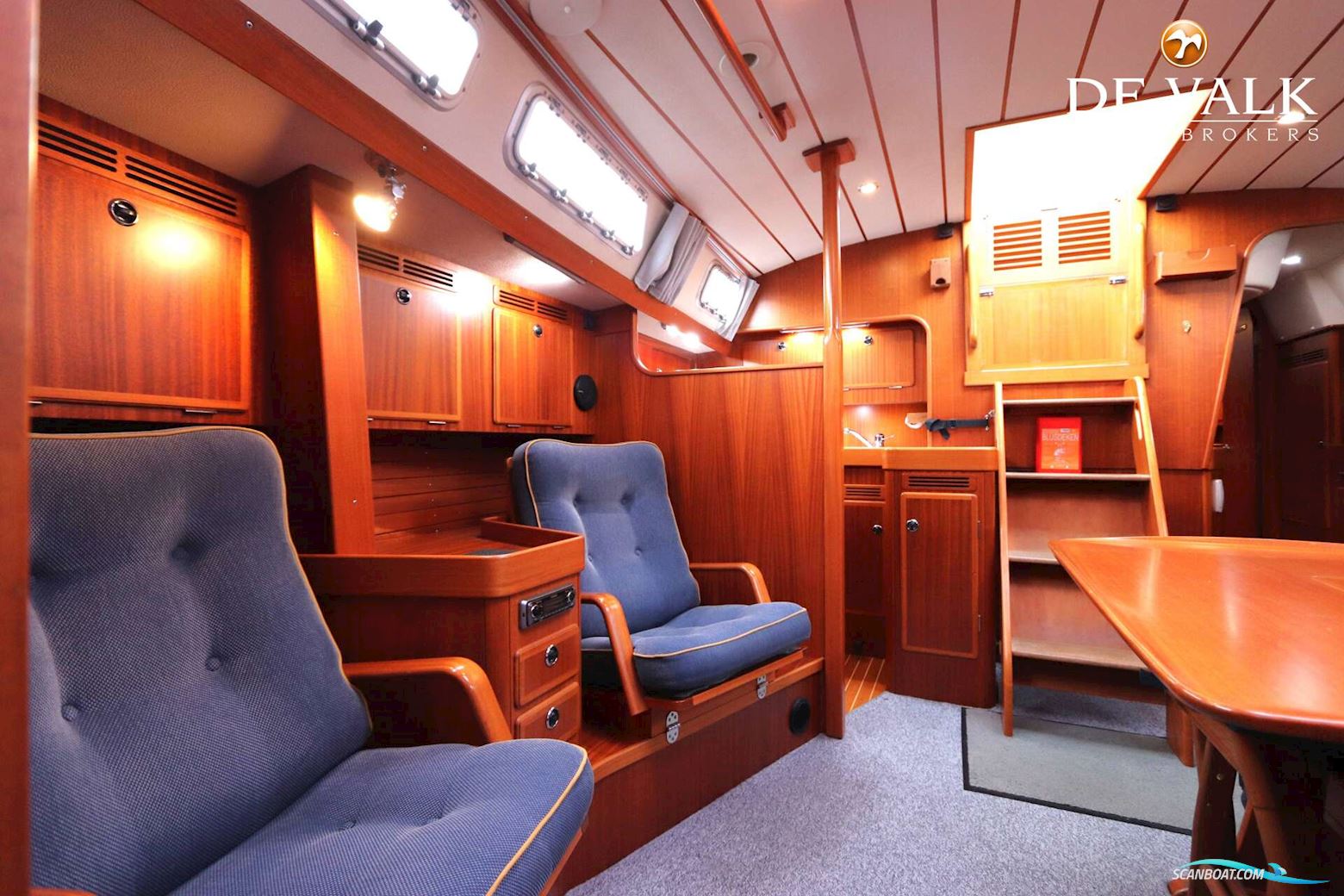 Hallberg Rassy 43 MK I