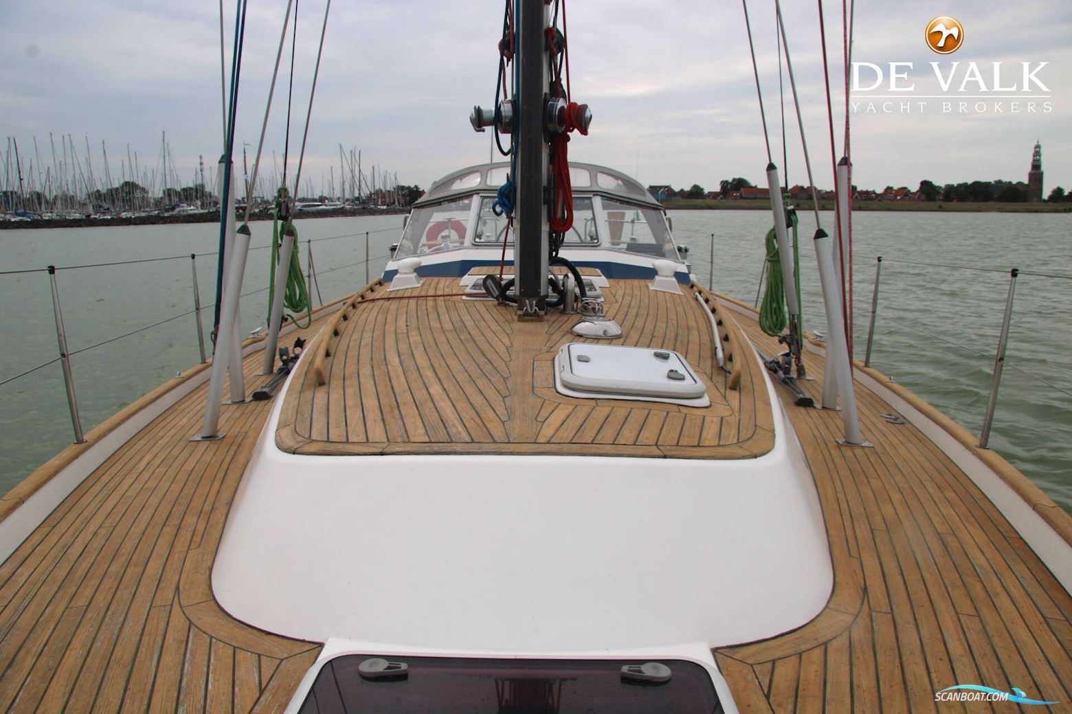 Hallberg Rassy 43 MK I