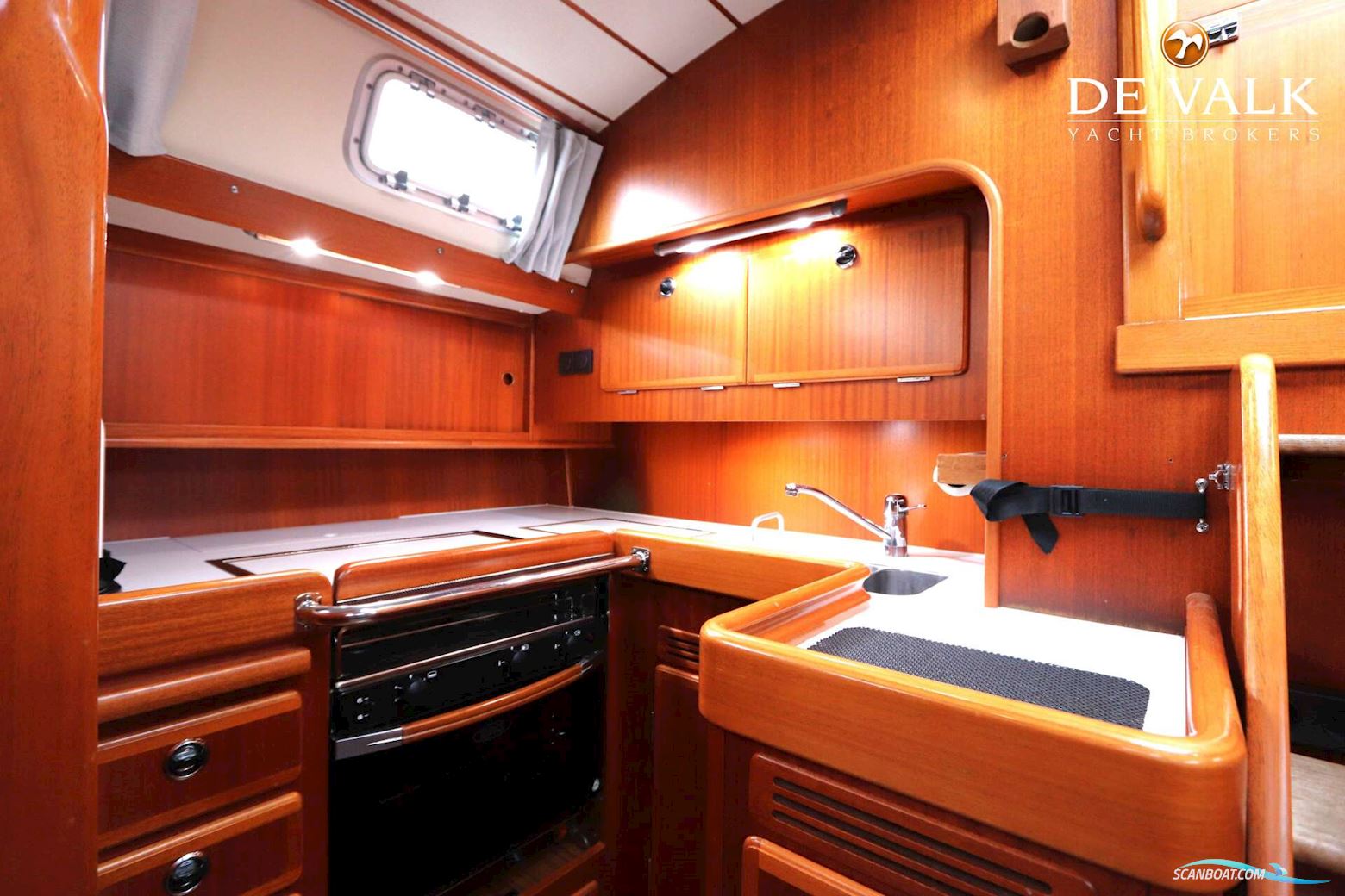 Hallberg Rassy 43 MK I