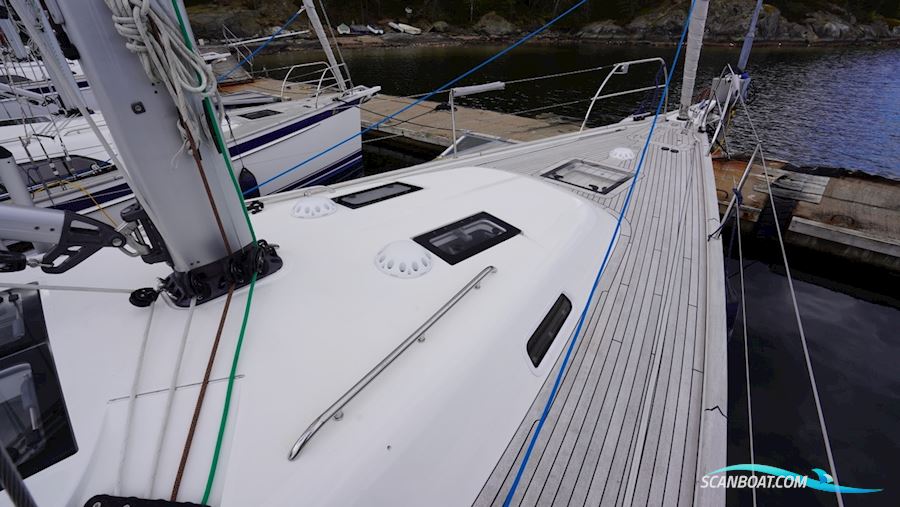Hallberg-Rassy 44
