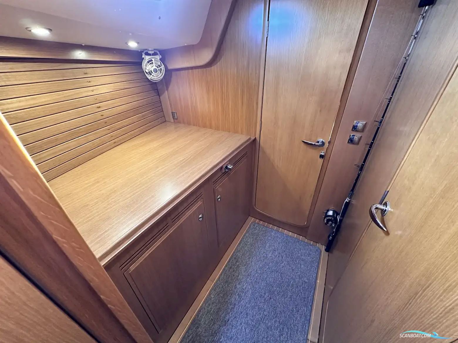 Hallberg-rassy 44