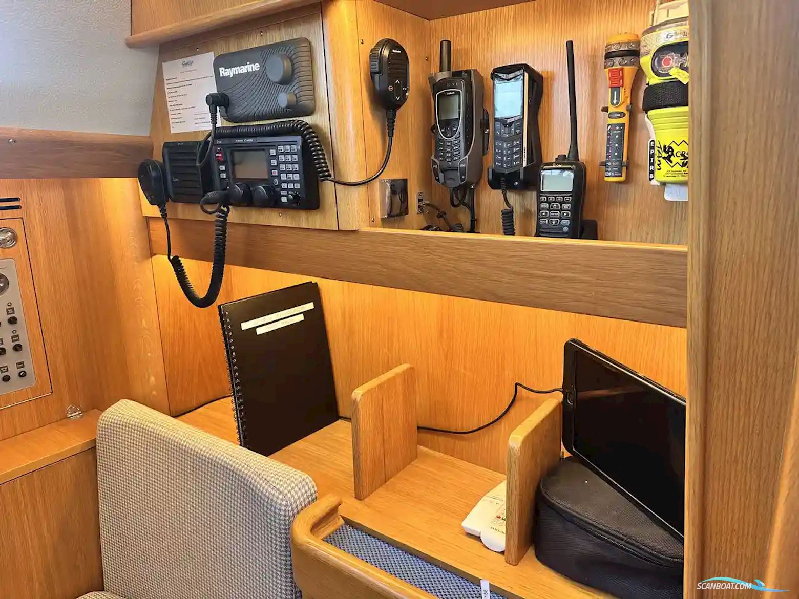 Hallberg-rassy 44
