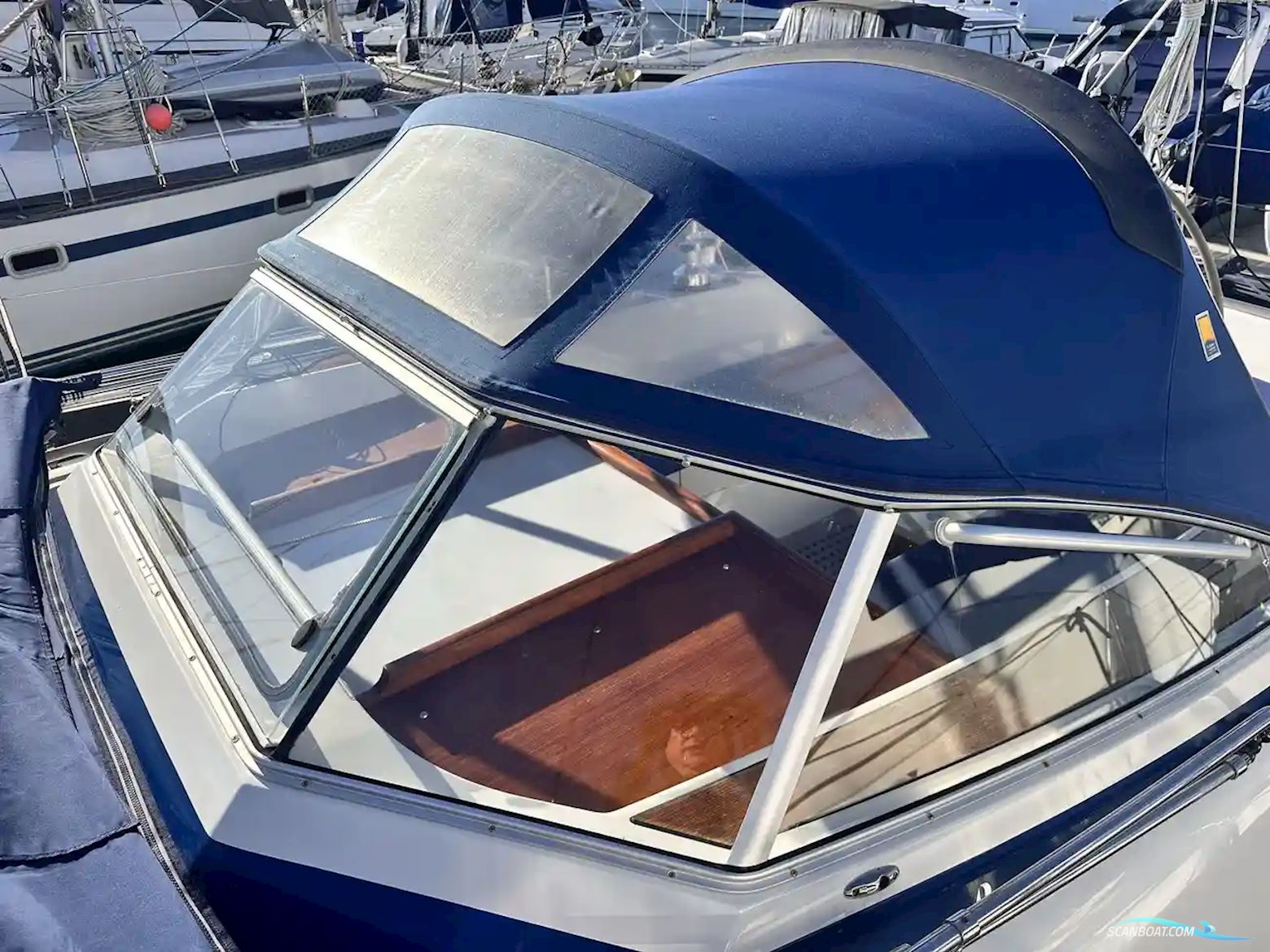 Hallberg-rassy 44