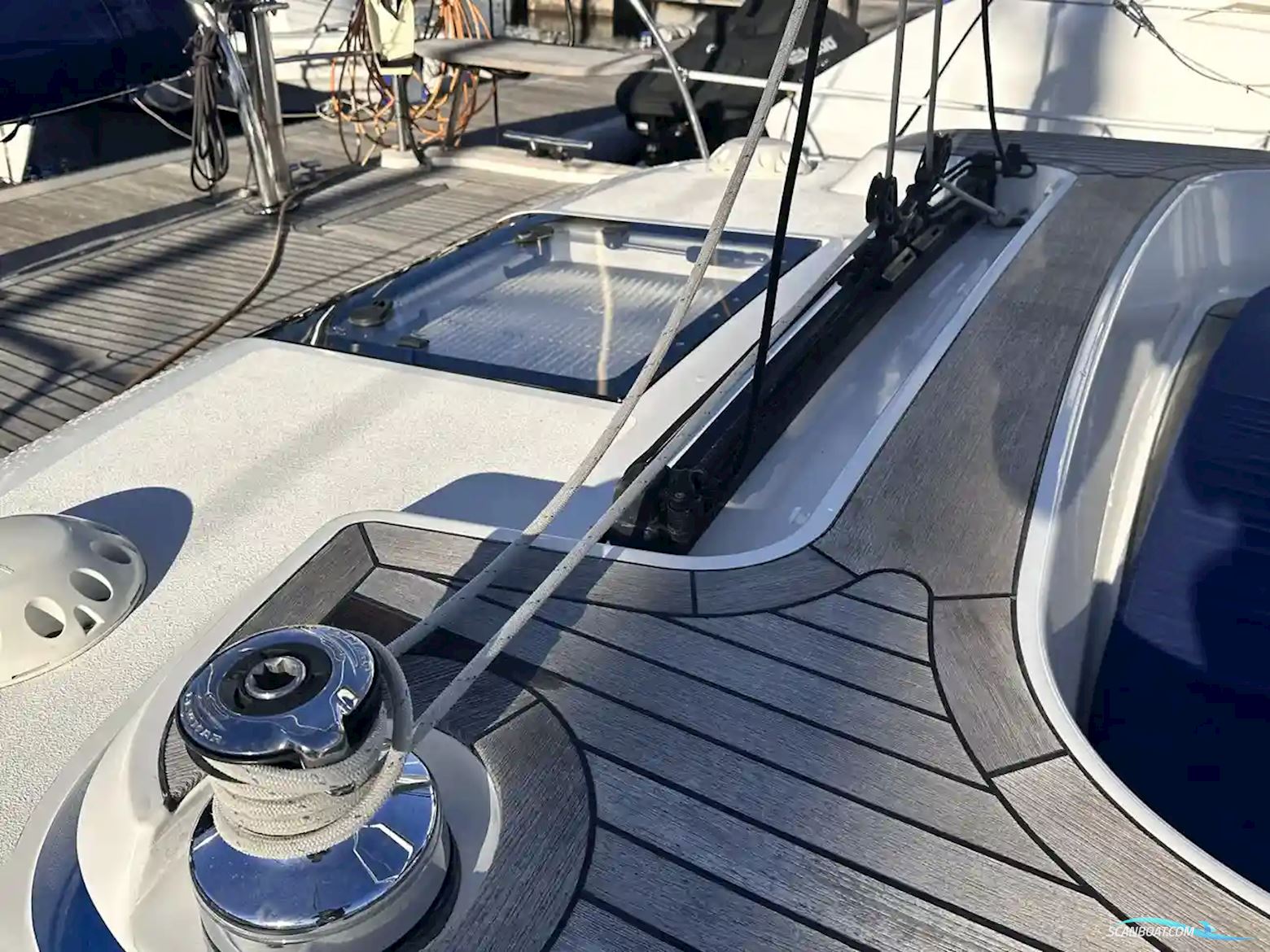 Hallberg-rassy 44