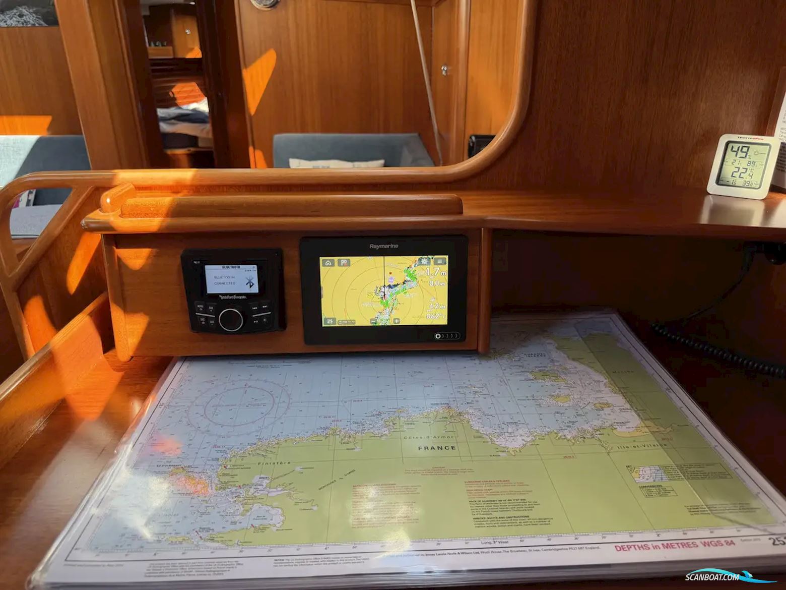 Hallberg-Rassy 44