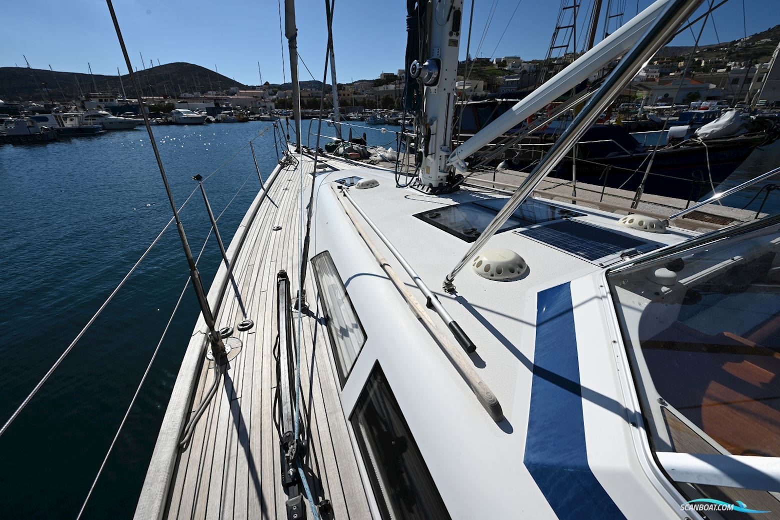 Hallberg Rassy 44