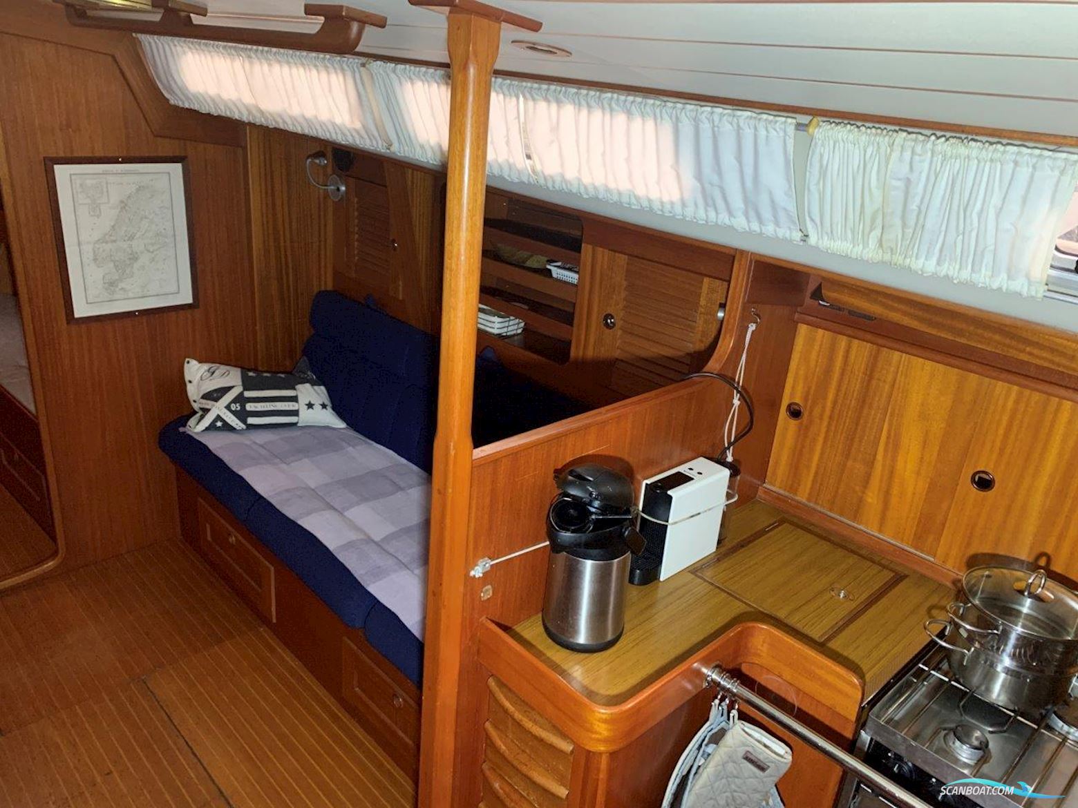 Hallberg-Rassy 45