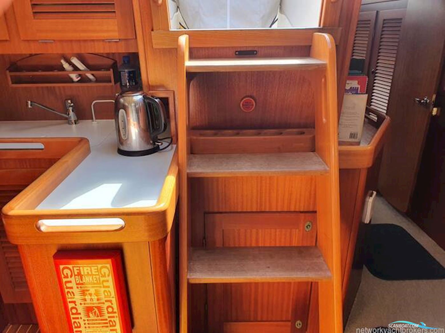Hallberg Rassy 46