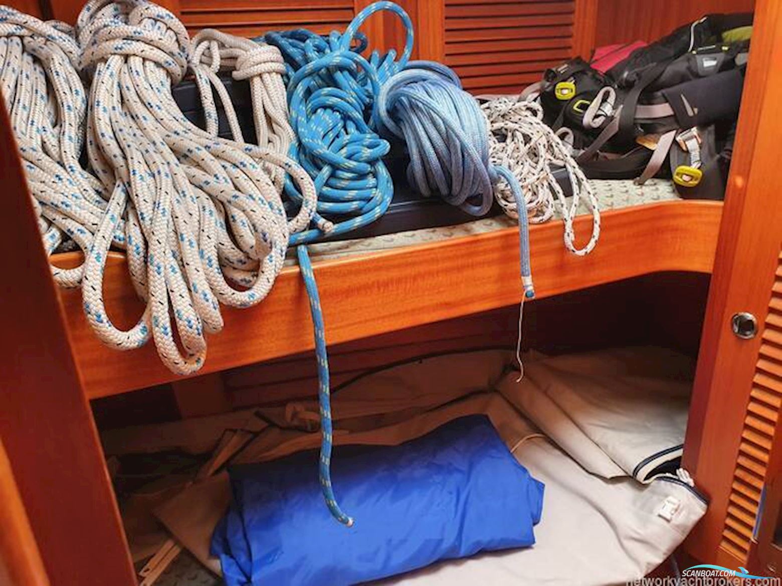 Hallberg Rassy 46