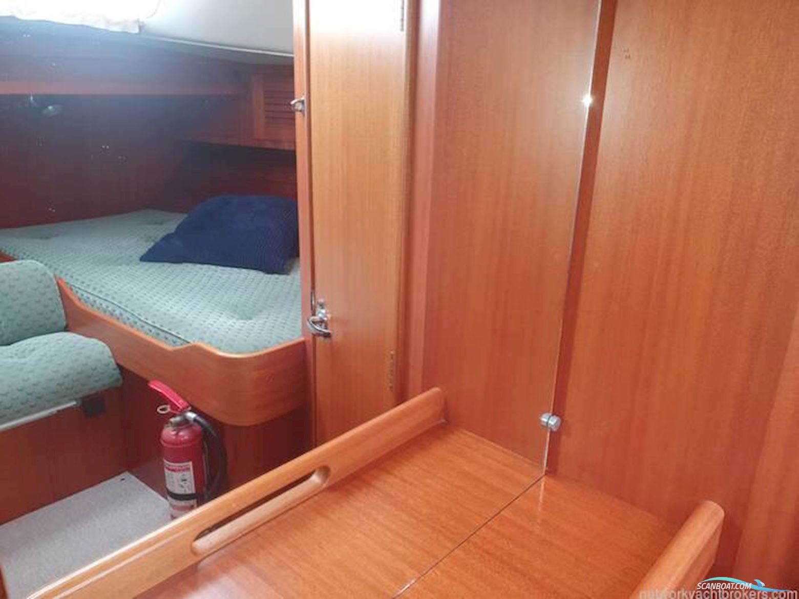 Hallberg Rassy 46