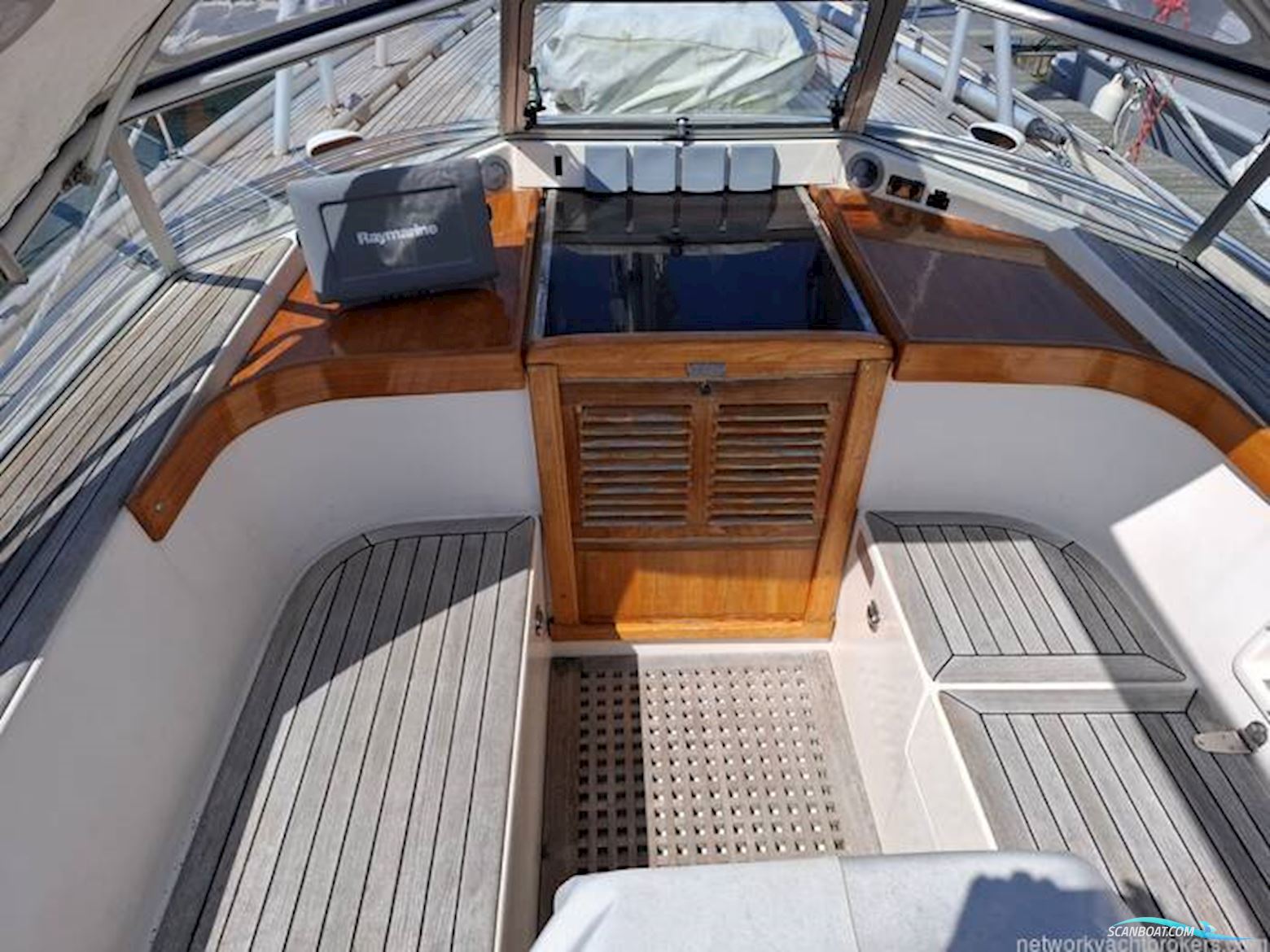 Hallberg Rassy 46