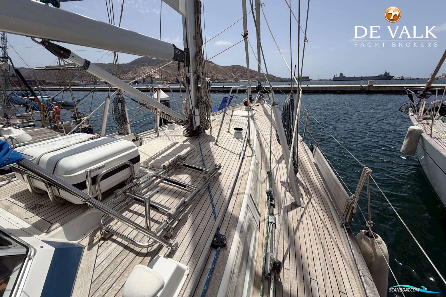 Hallberg Rassy 46