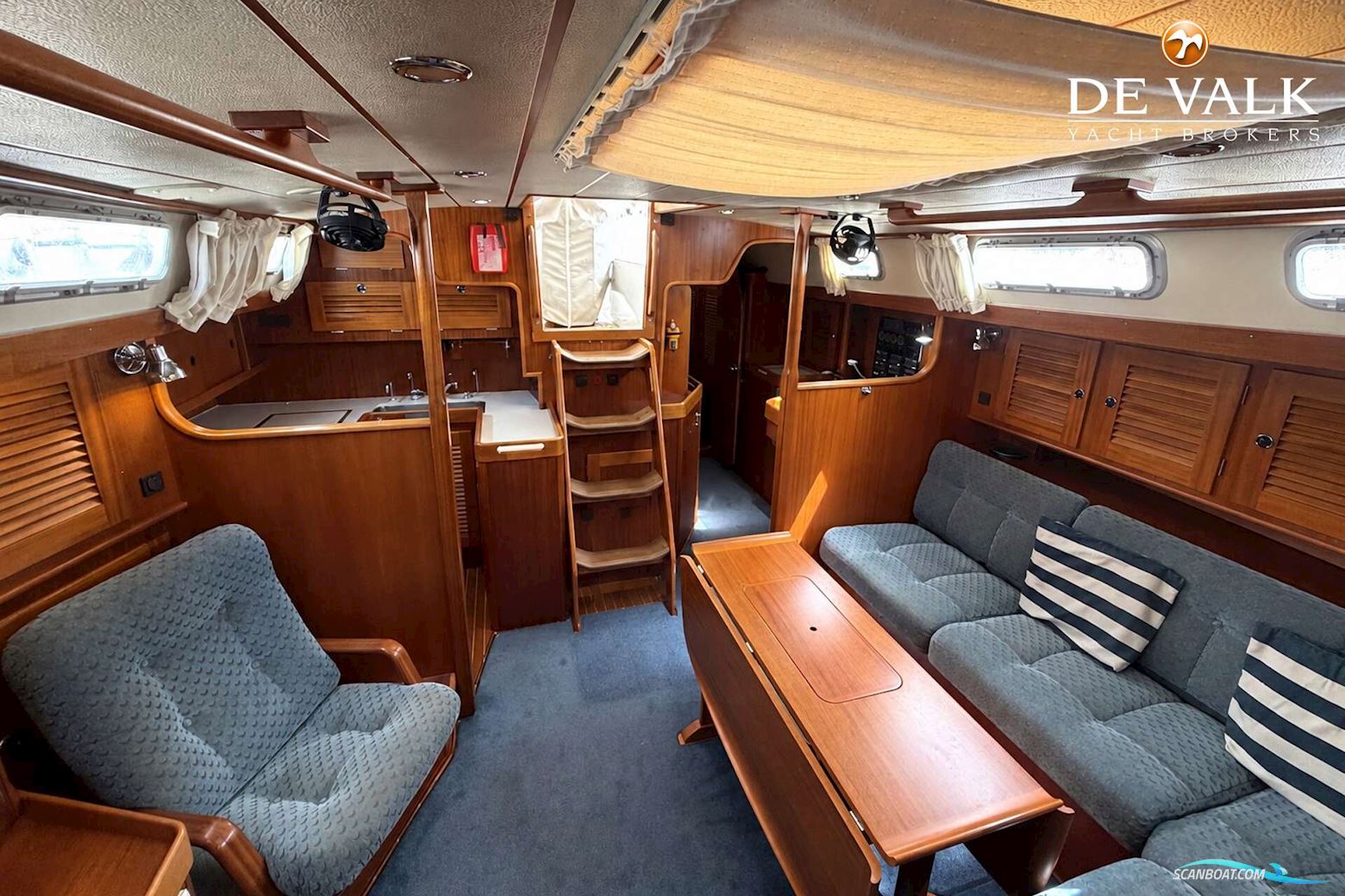 Hallberg Rassy 46