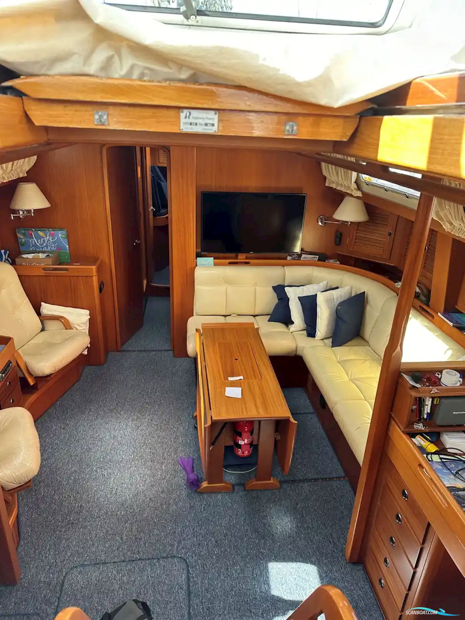 Hallberg-rassy 53