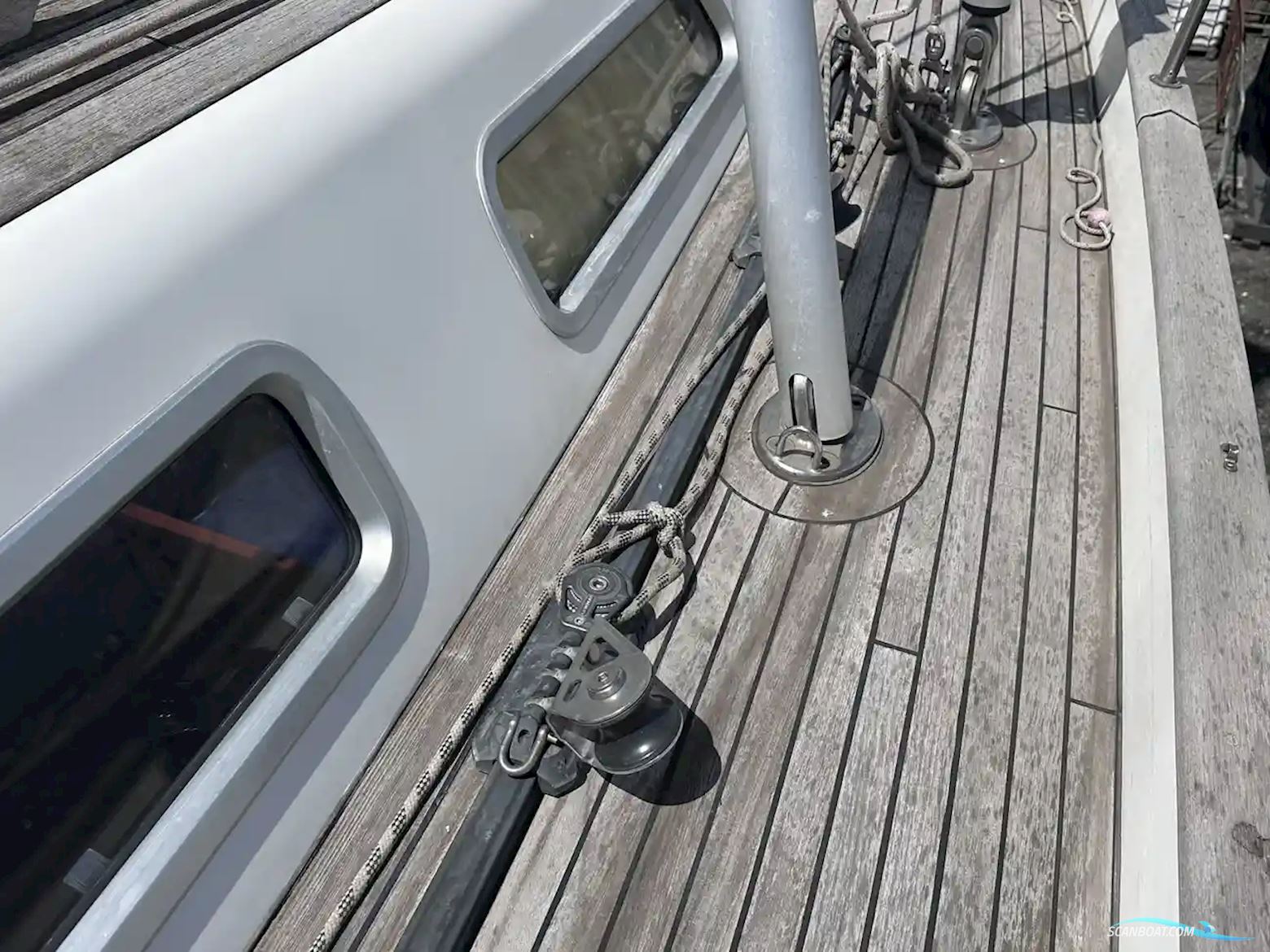 Hallberg-Rassy 54
