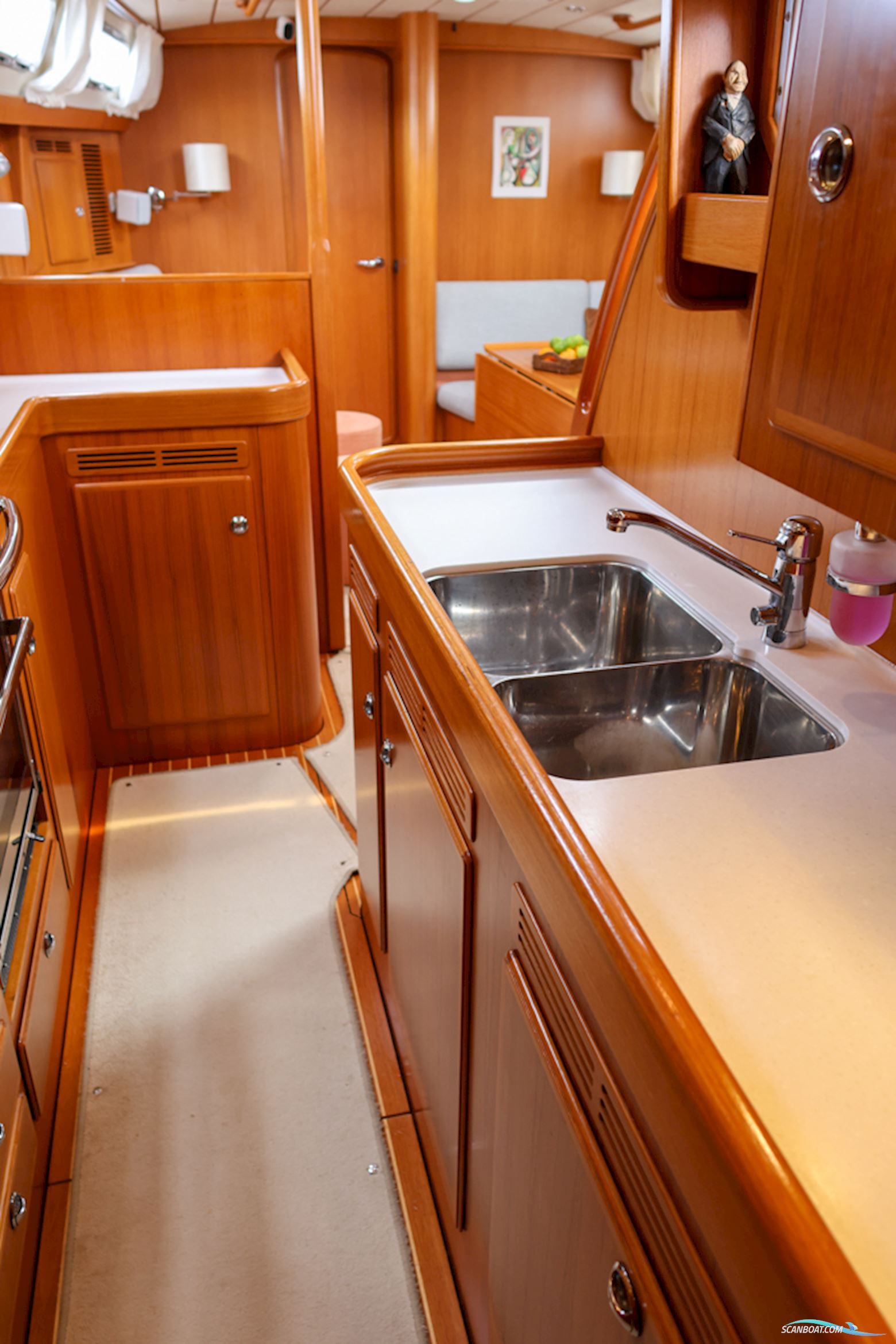 Hallberg-Rassy 54