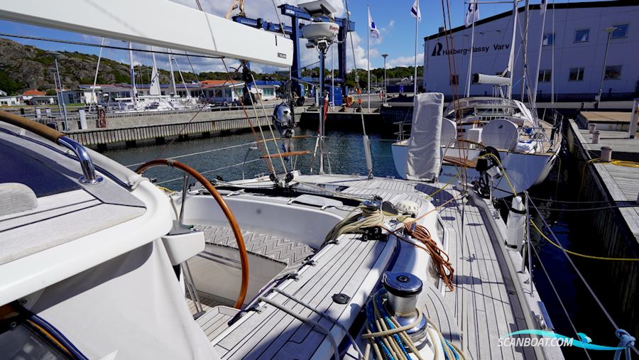 Hallberg-Rassy 55