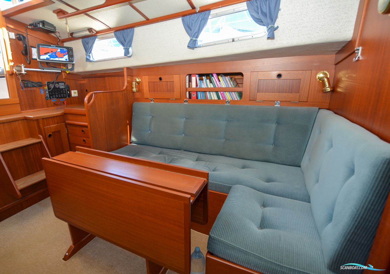 Hallberg-Rassy 94 Kutter