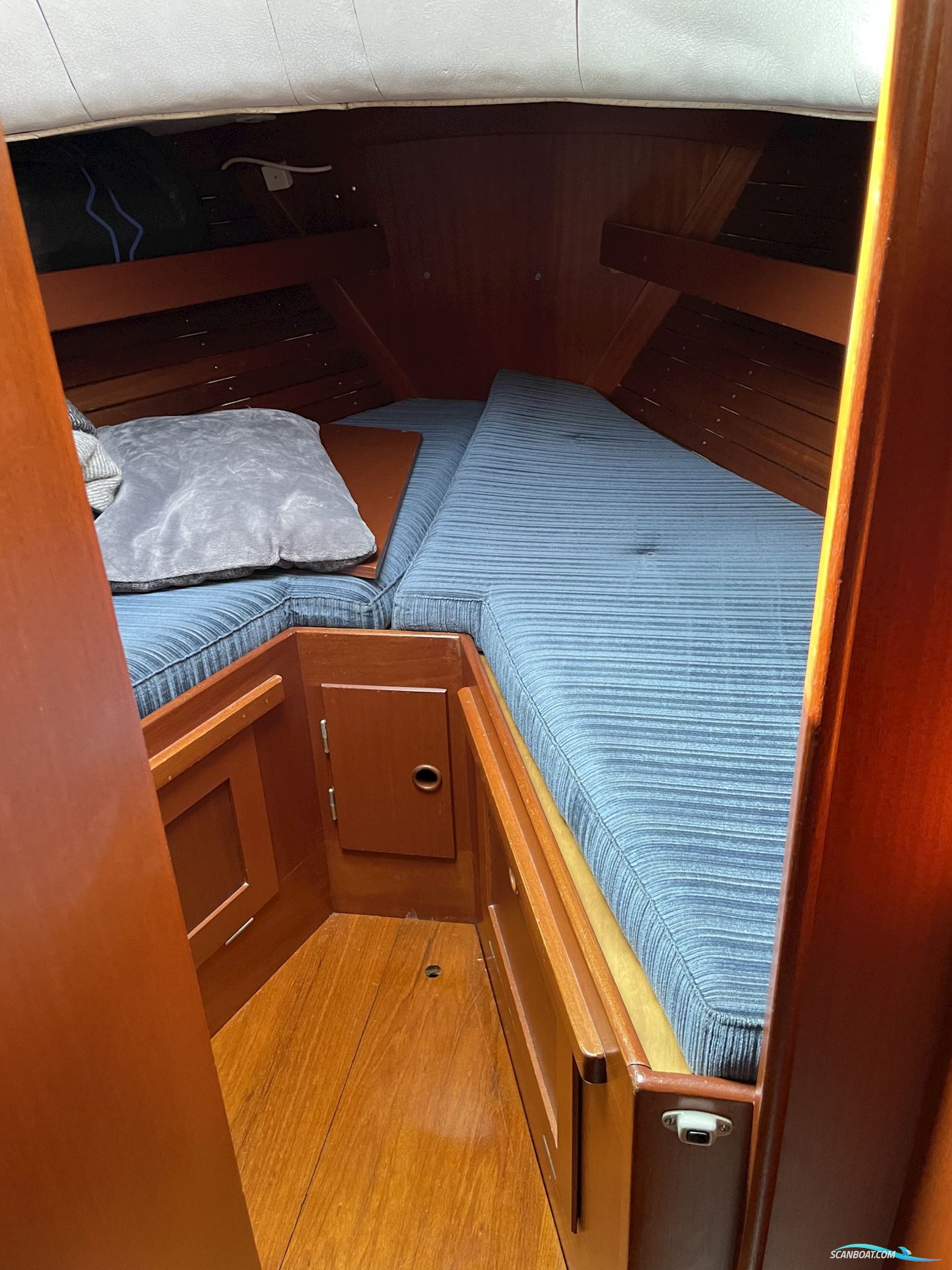 Hallberg-Rassy 94 Kutter