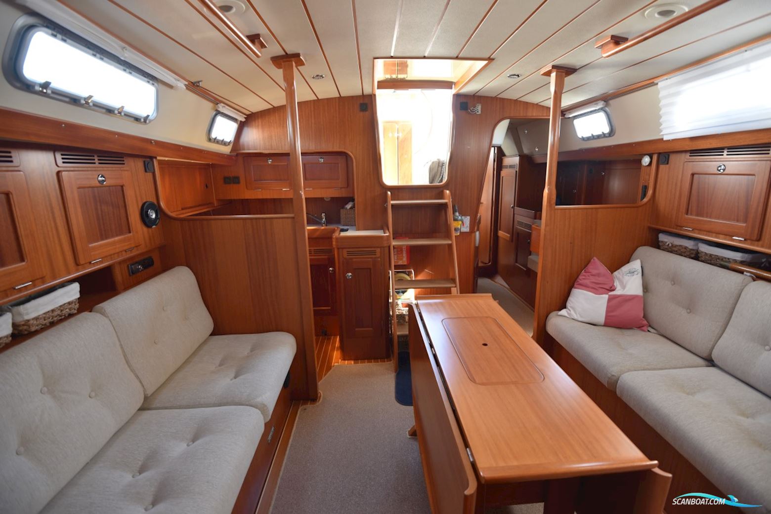 Hallberg-Rassy Hallberg-Rassy 43