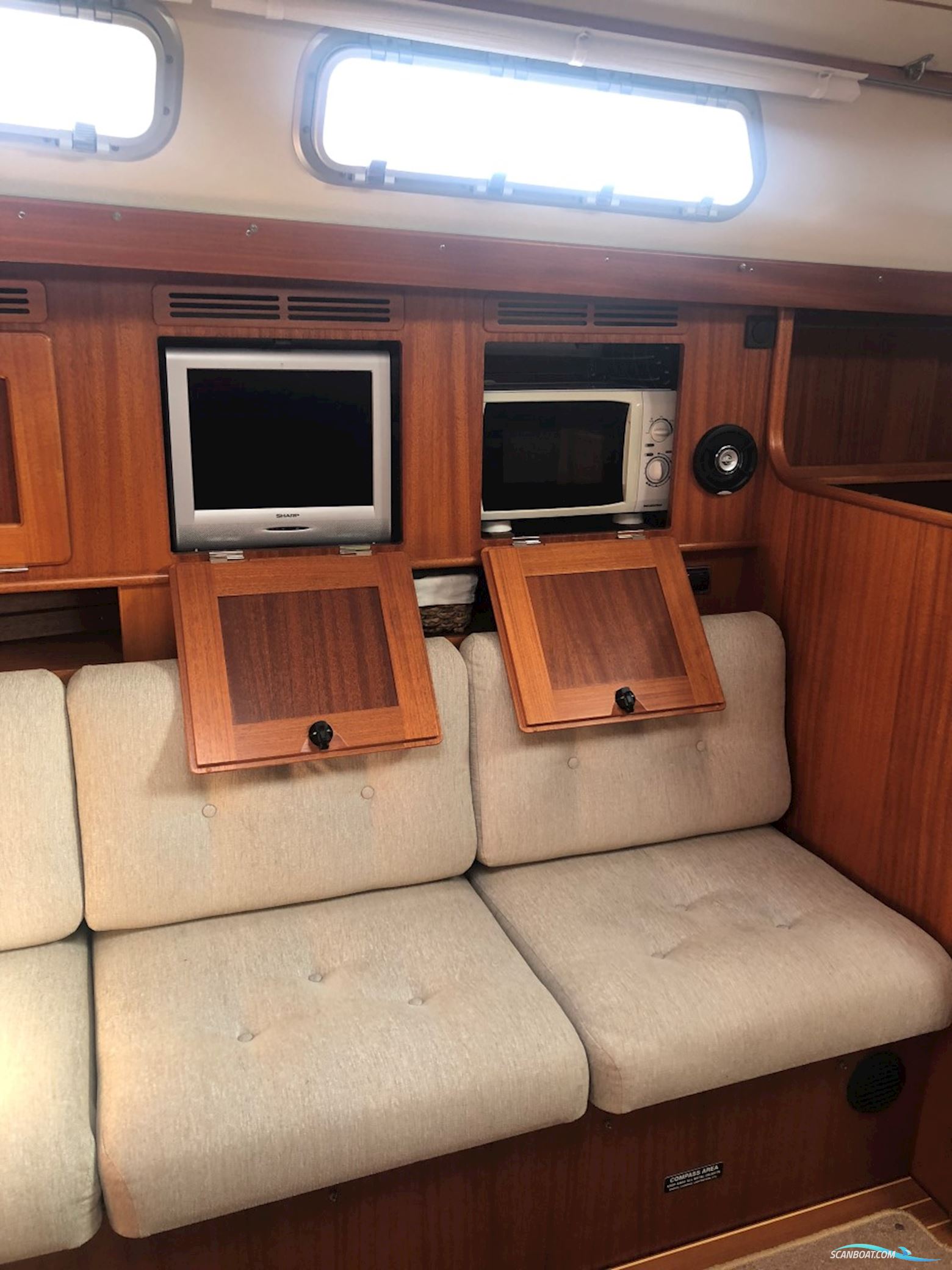 Hallberg-Rassy Hallberg-Rassy 43