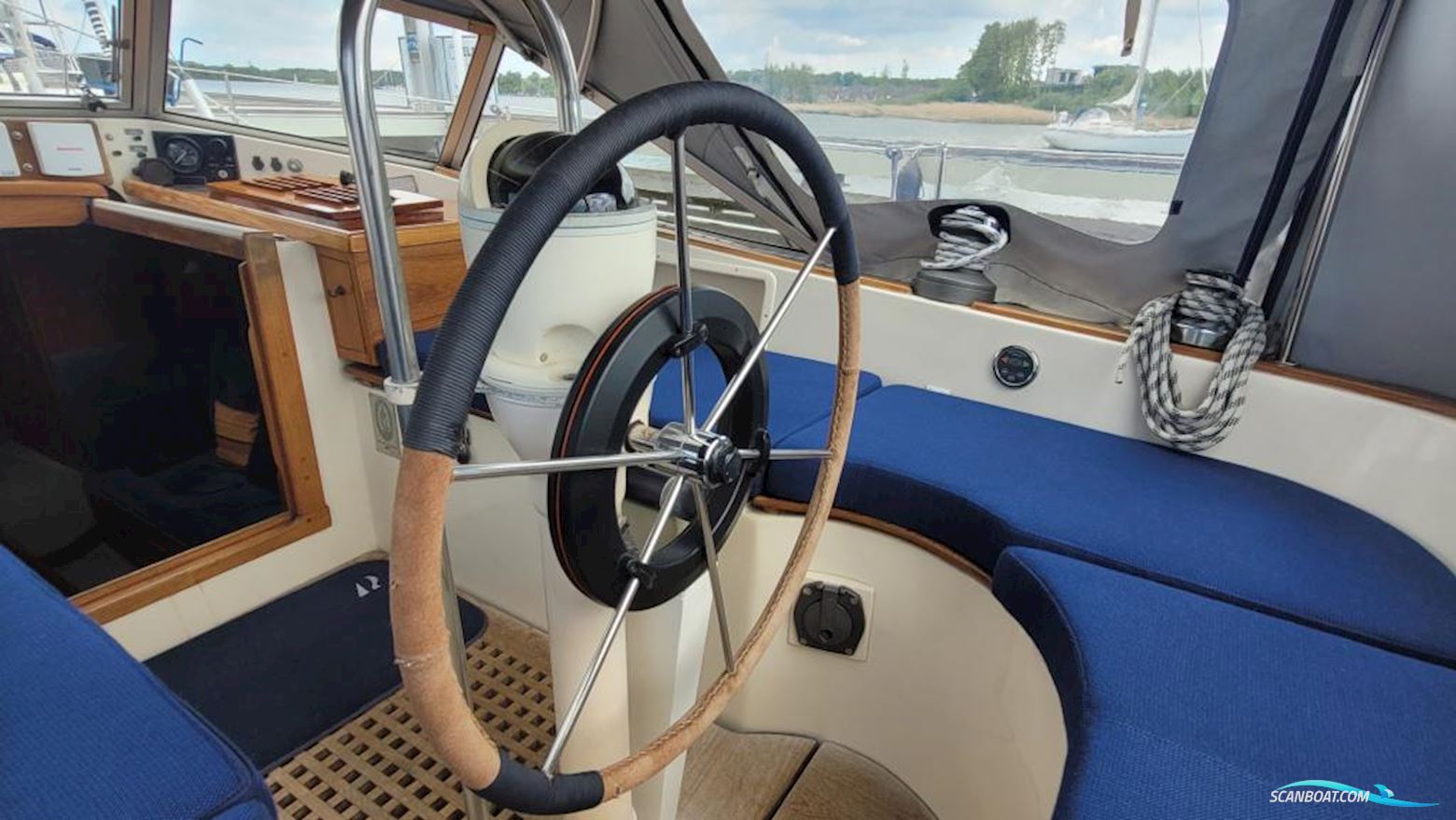 Hallberg-Rassy HR 352 Scandinavia