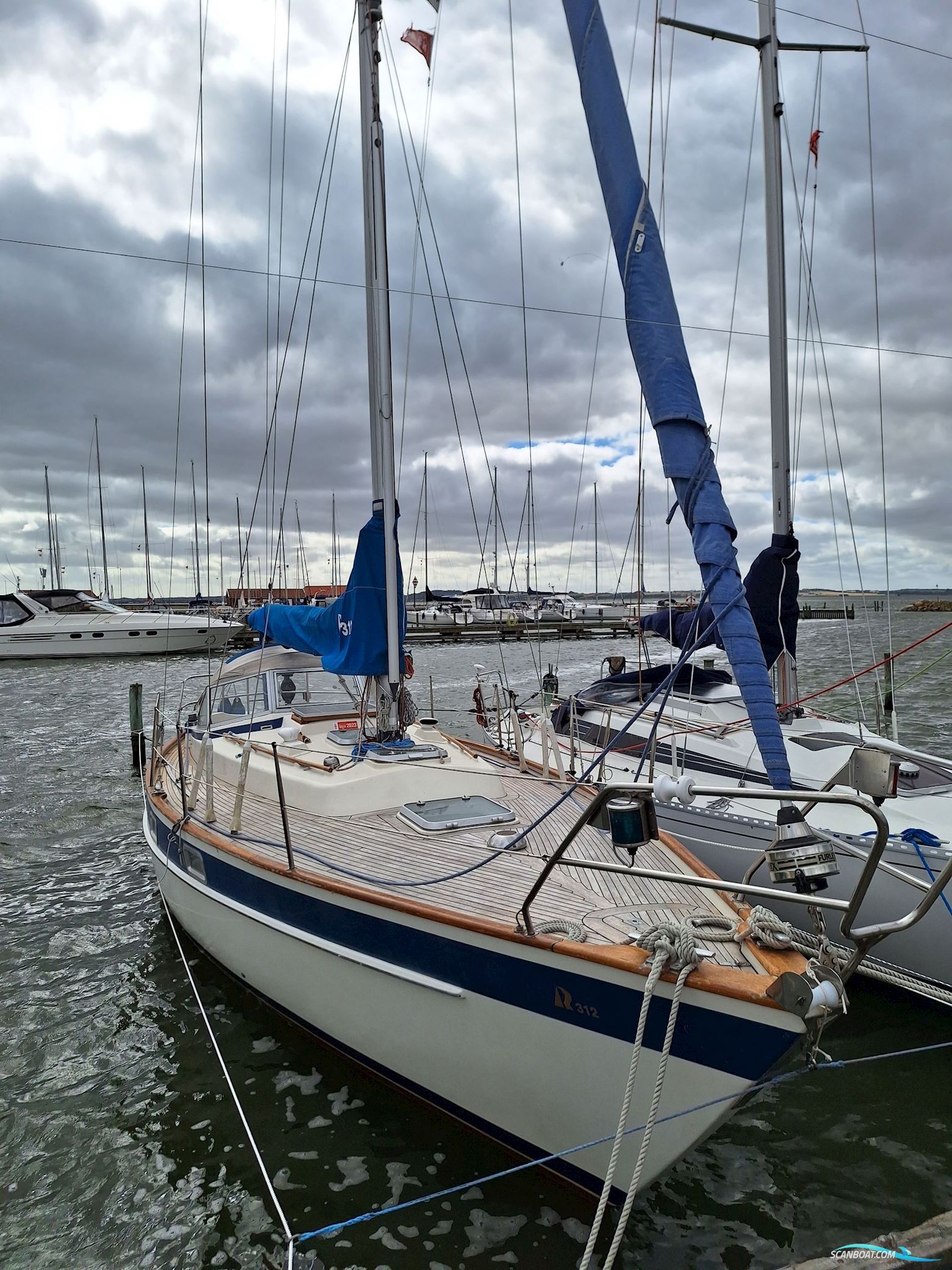 Hallberg Rassy HR312 Mk.1 - 1985 (ny motor) - Nibe