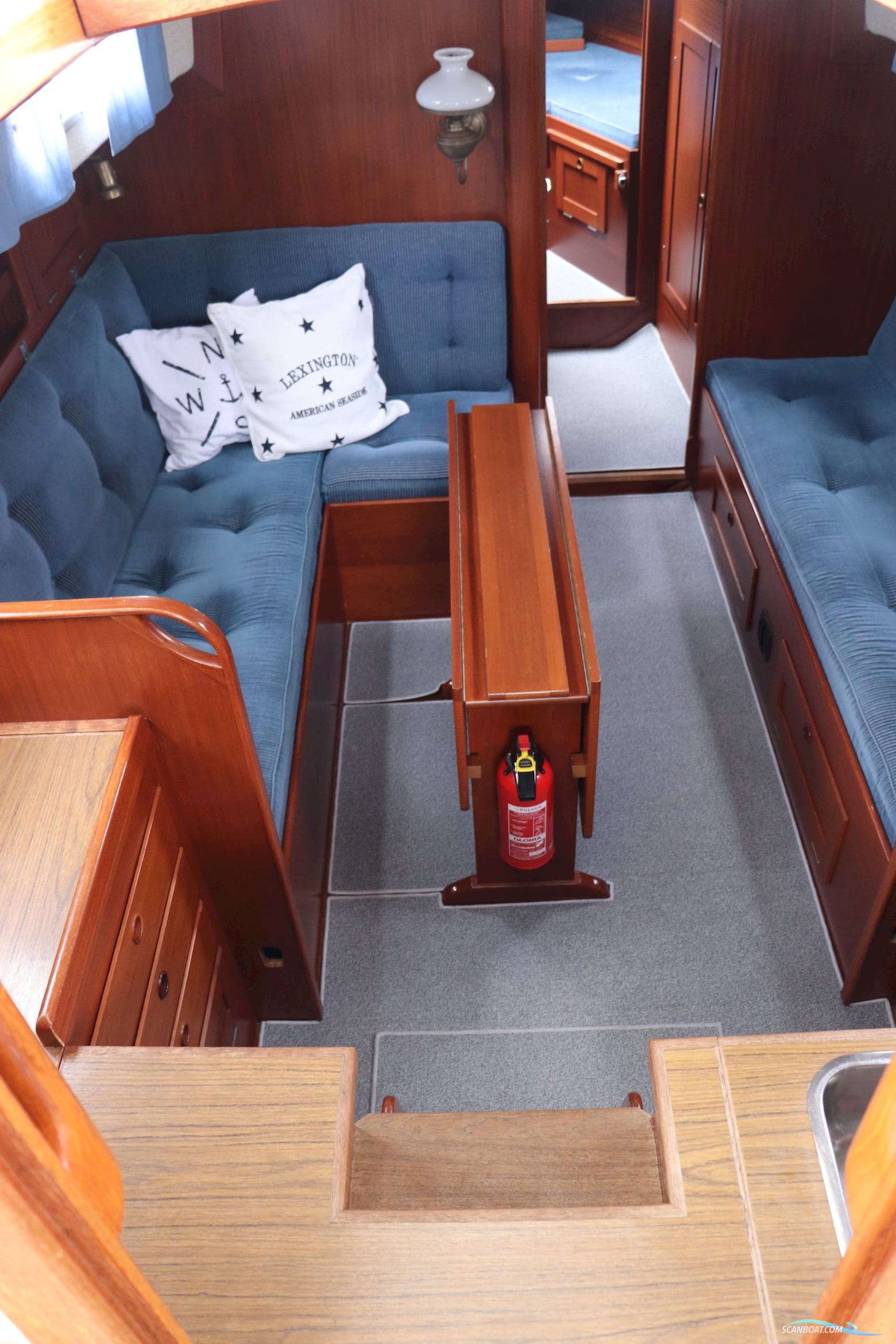 Hallberg-Rassy Kutter