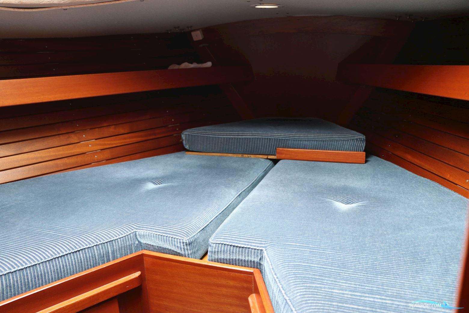 Hallberg-Rassy Kutter