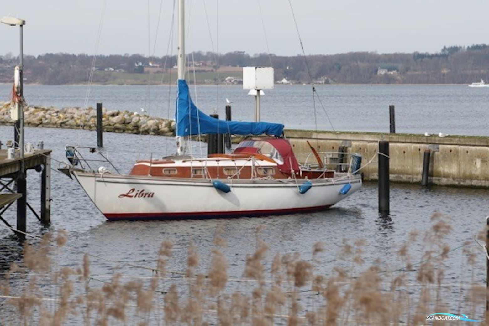 Hallberg Rassy Mistral 33