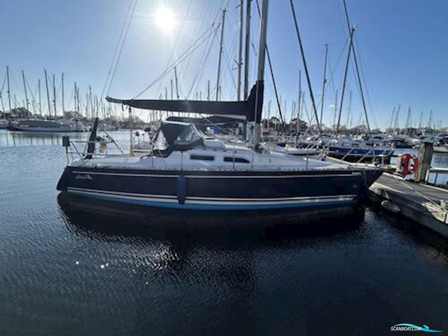 Hanse 300