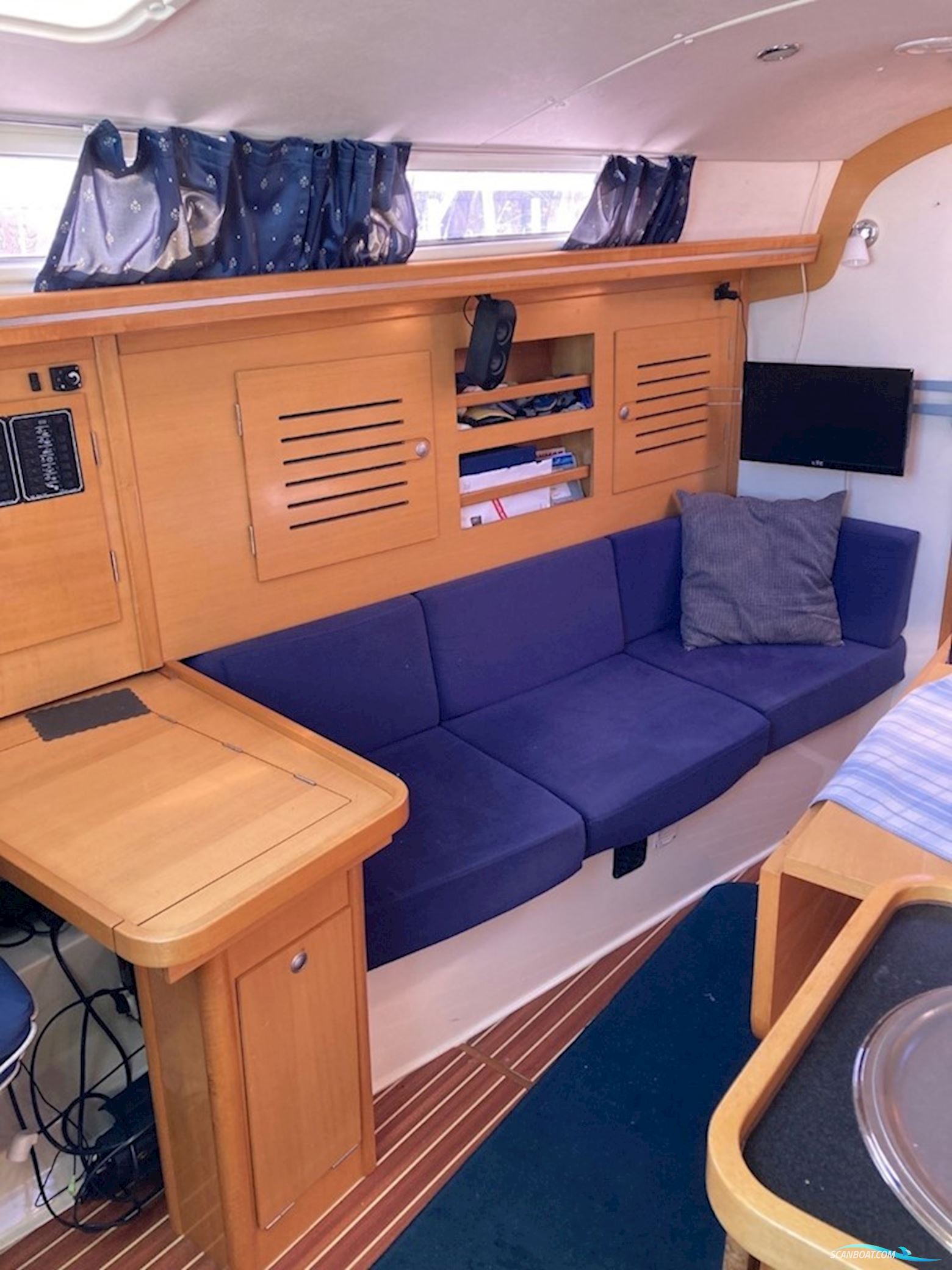 Hanse 315