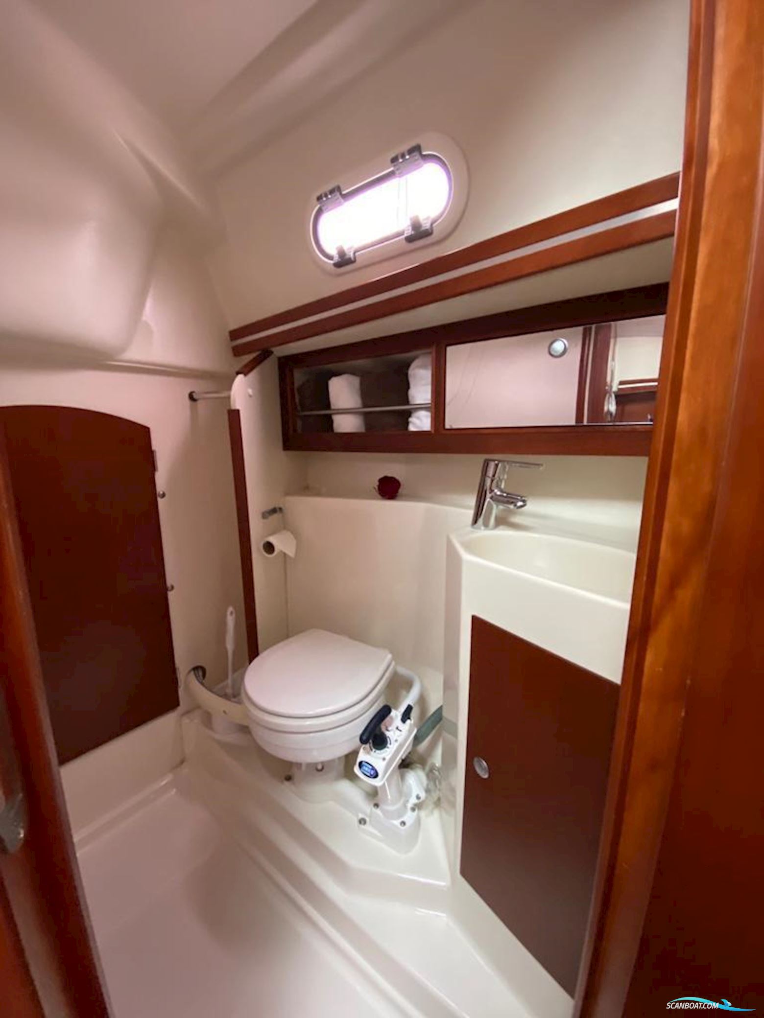 Hanse 315