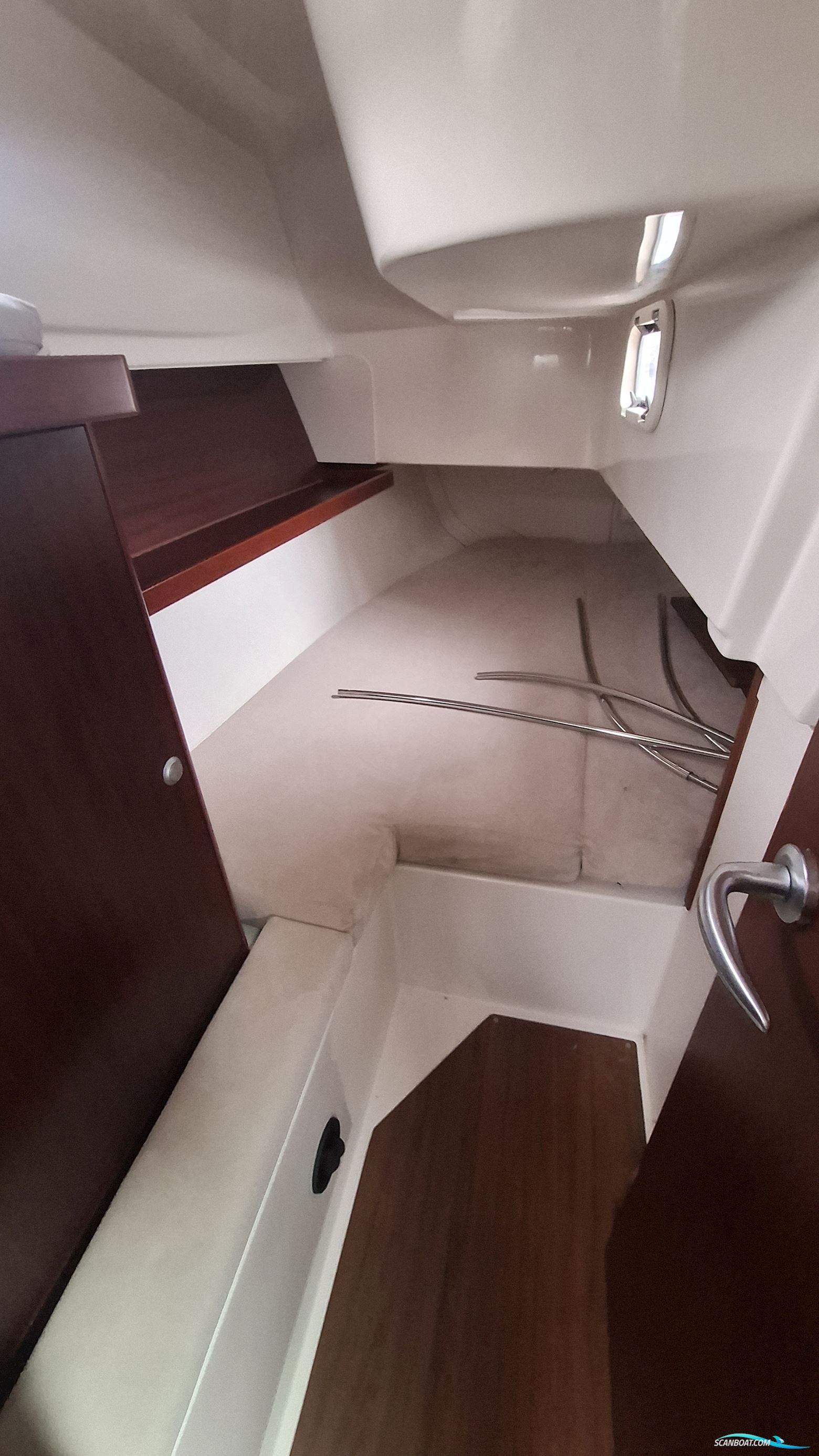 Hanse 320