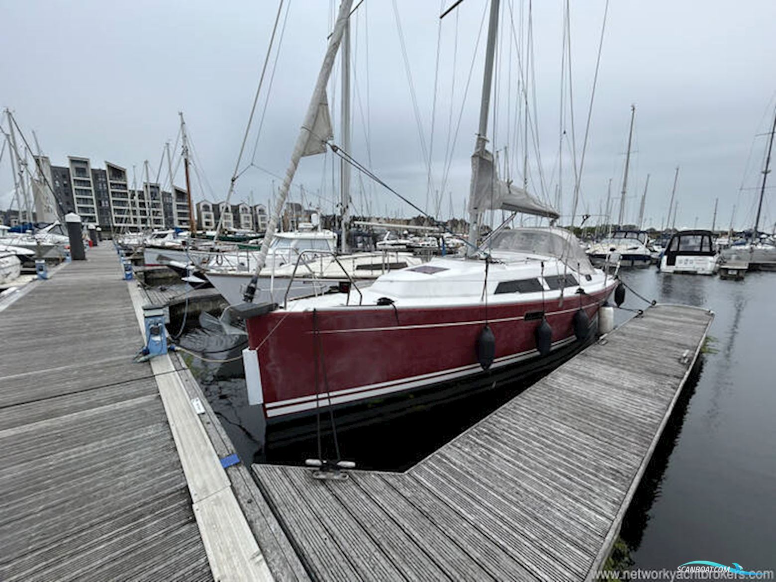 Hanse 320