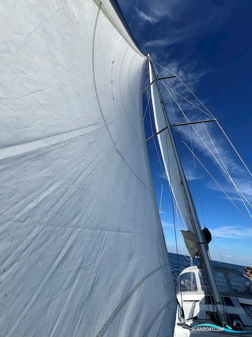 Hanse 320